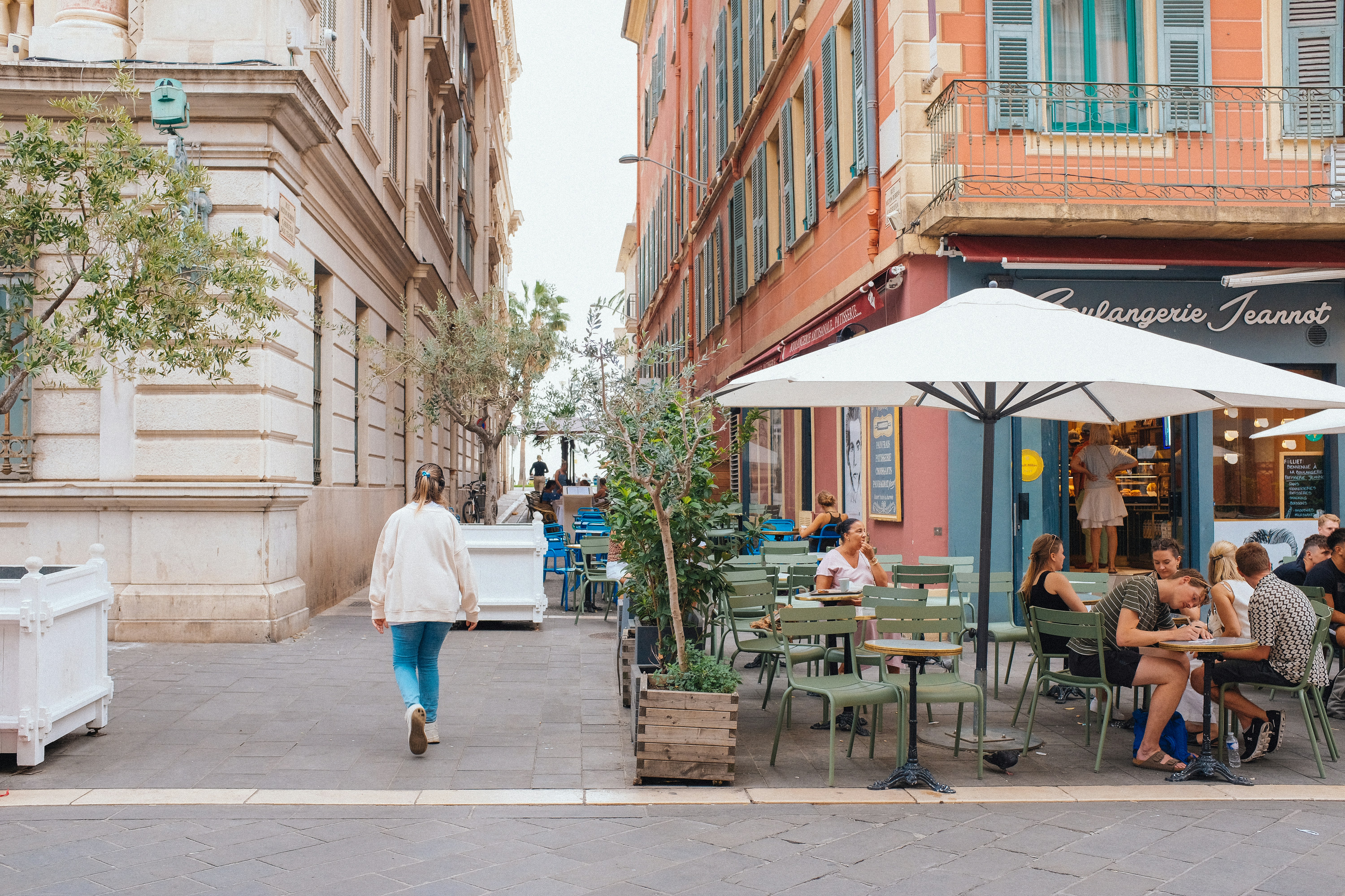 Photo by huyphan2602