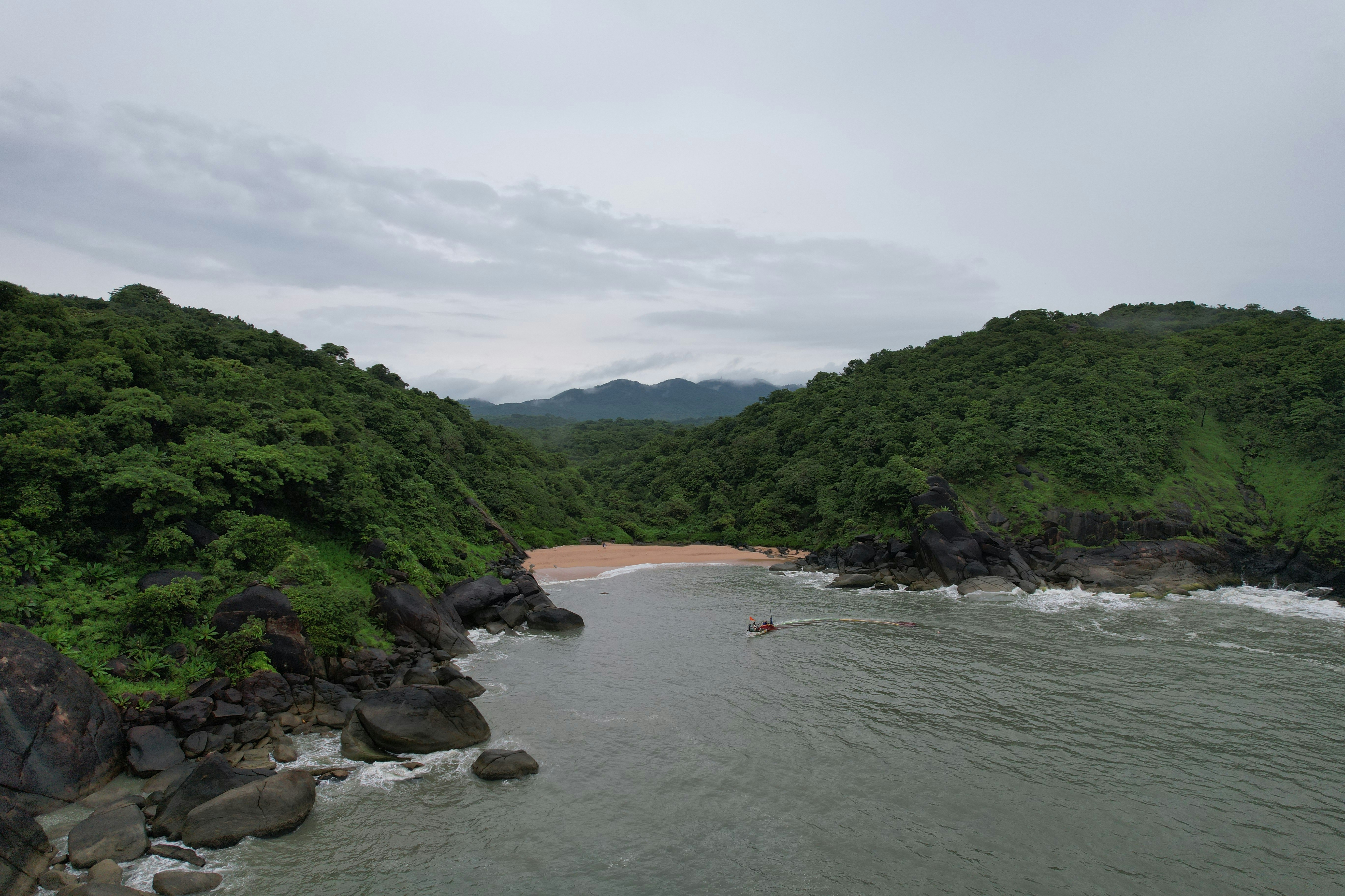 Photo by zoshuacolah