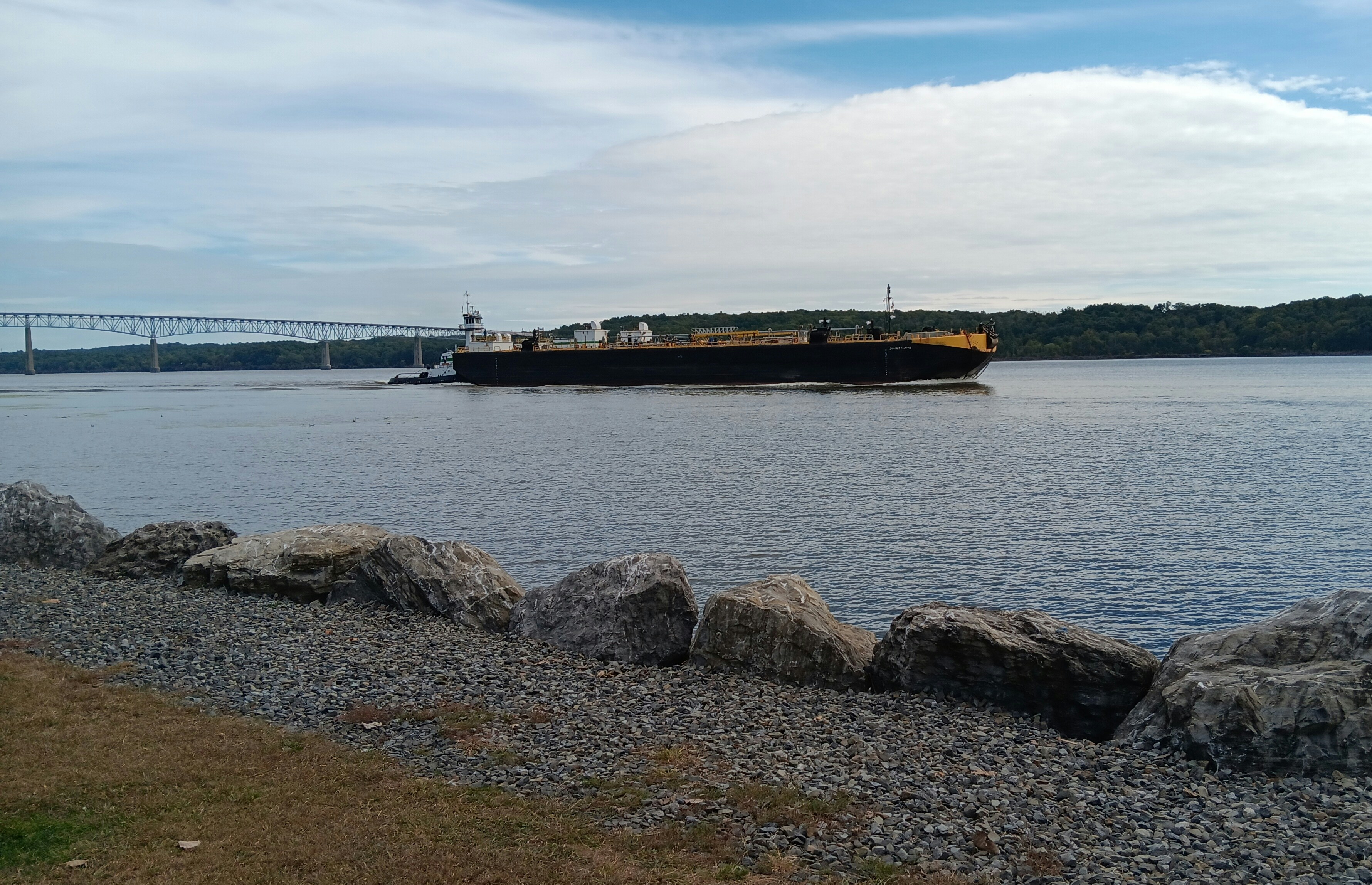 It was exciting for me to have a barge on Hudson River from Robert E. Post Memorial Park, Sept 21, 2024, very shortly af
