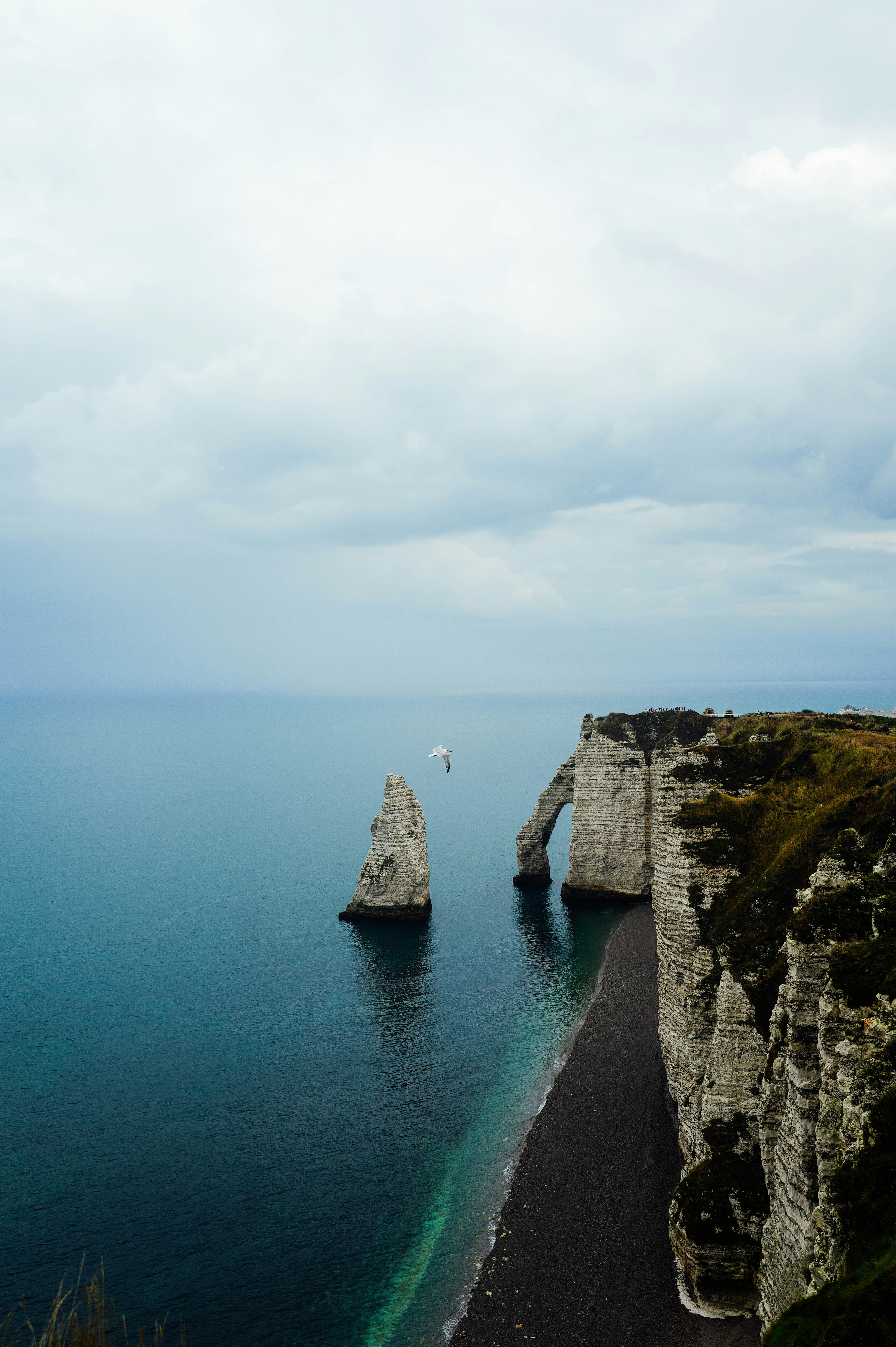 Photo by adrienolichon