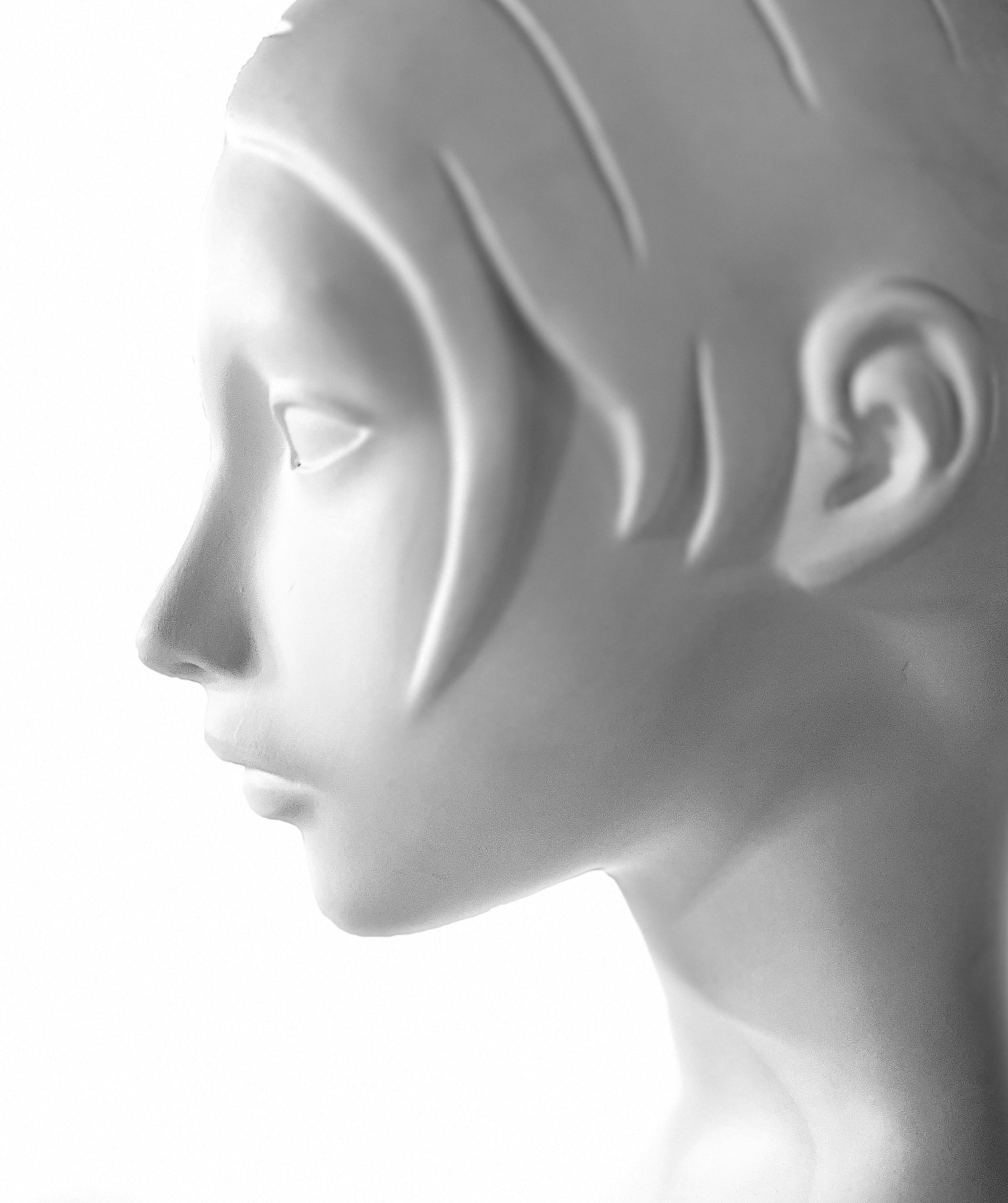 photo-1727386244090-a3806f40f393?ixid=M3wxMjA3fDB8MXxzZWFyY2h8MTR8fGRlcmlsYSUyMGhlYWQlMjAlMjYlMjBuZWNrJTIwcmVsaWVmfGVufDB8fHx8MTc2Mjg2MTcyMXww\u0026ixlib=rb-4.1.0