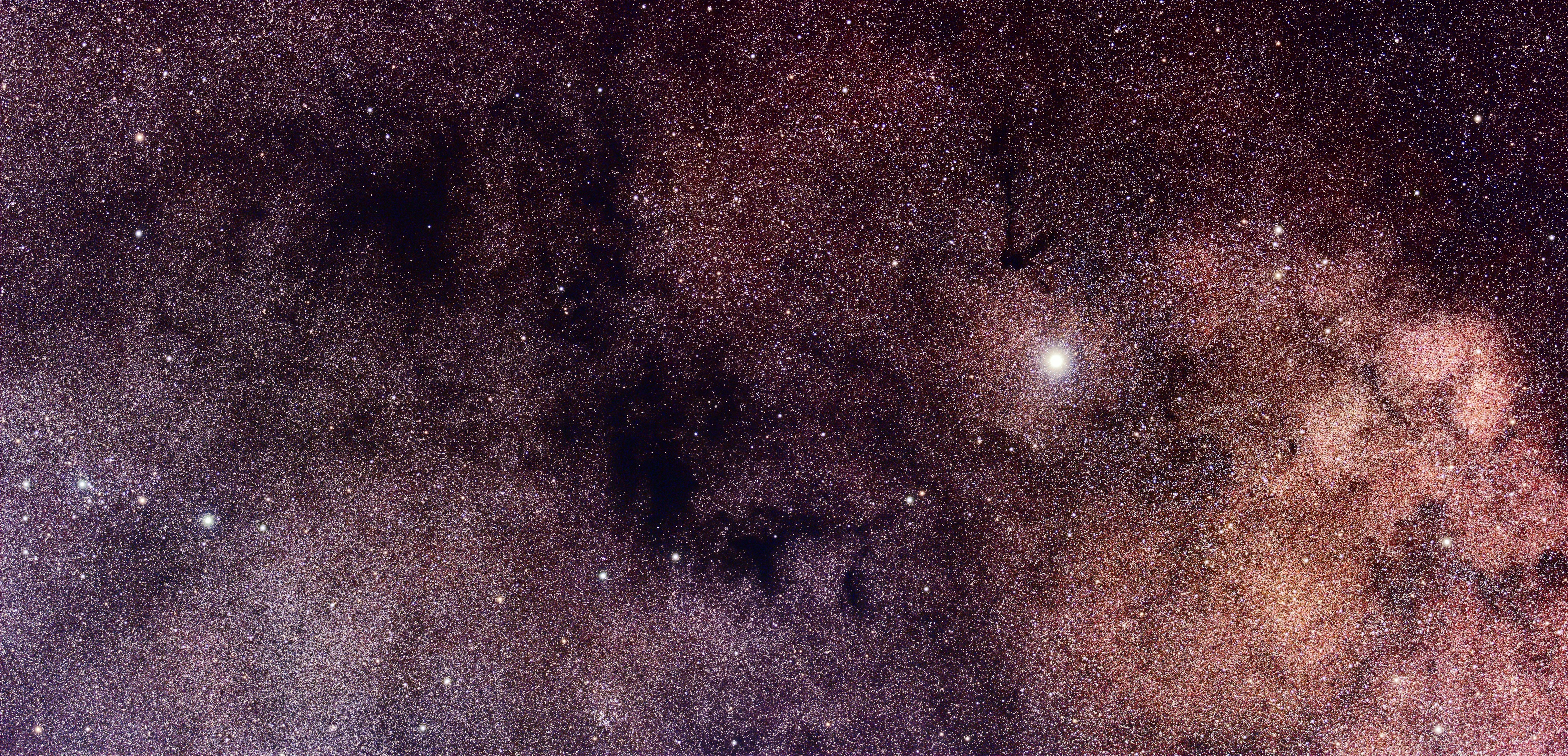 기아 K5 차량의 적정 타이어 공기압, 어떻게 확인하나요?