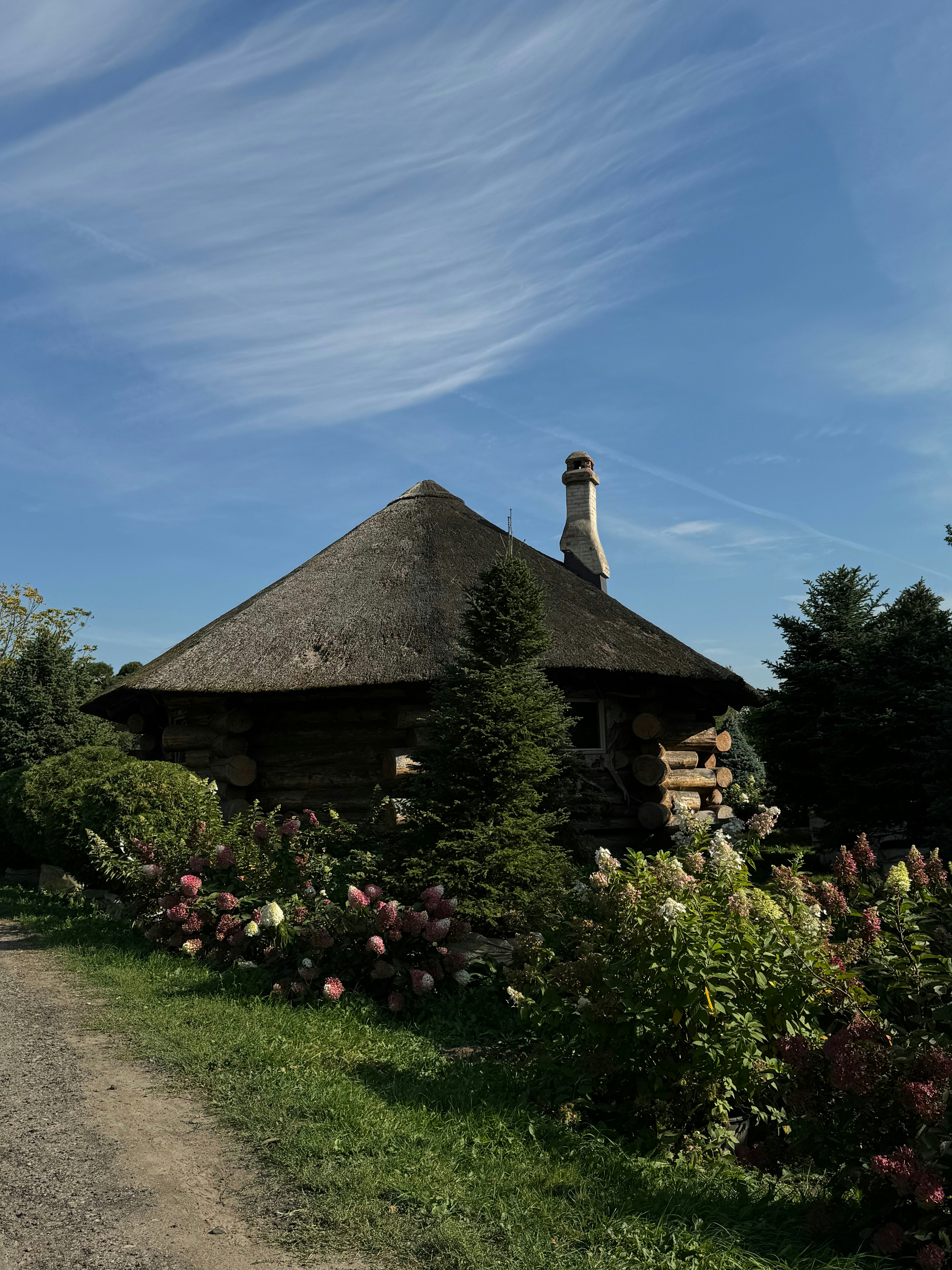 Photo by maisikabrain