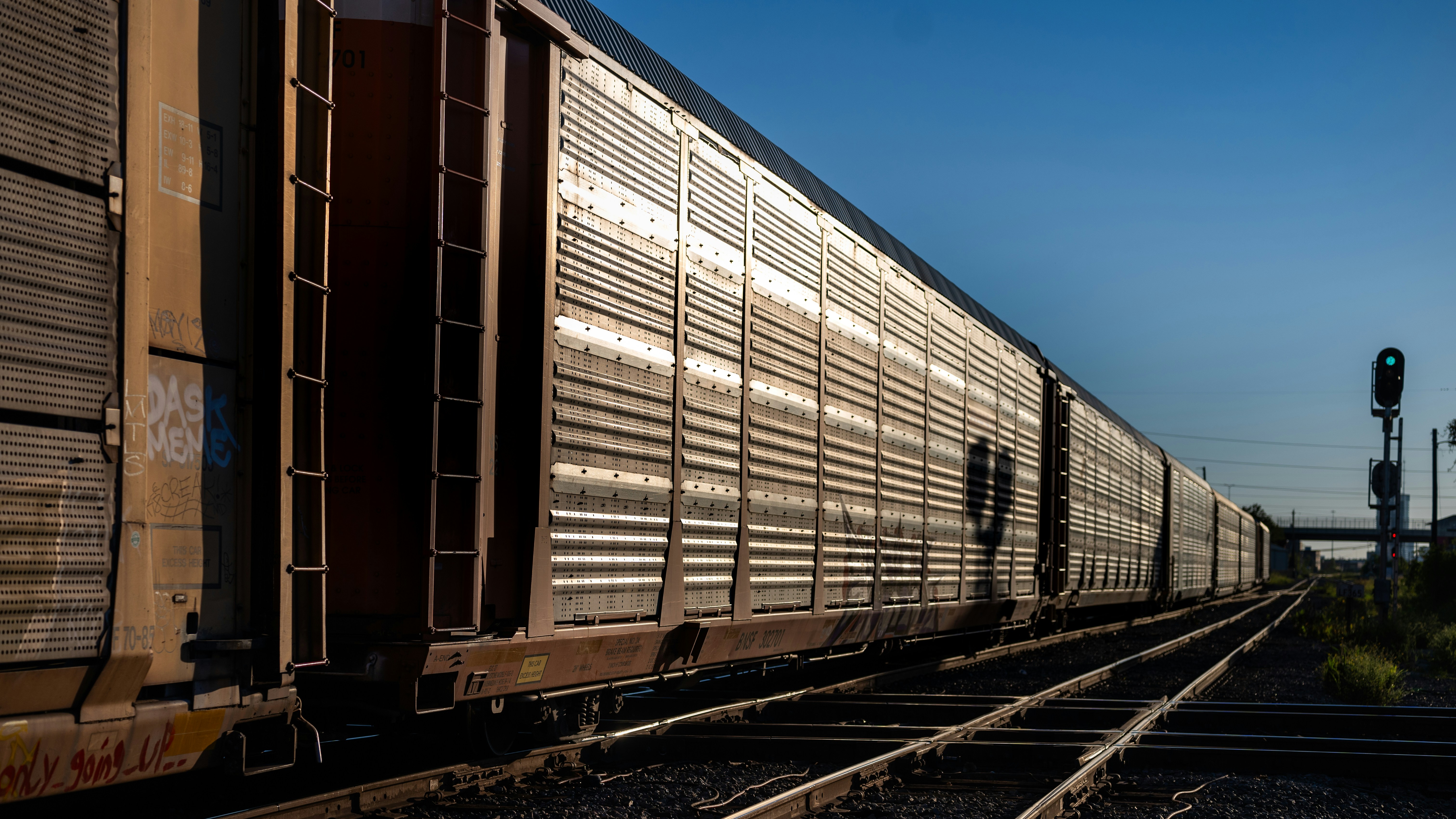 Photo by tobydagenhart