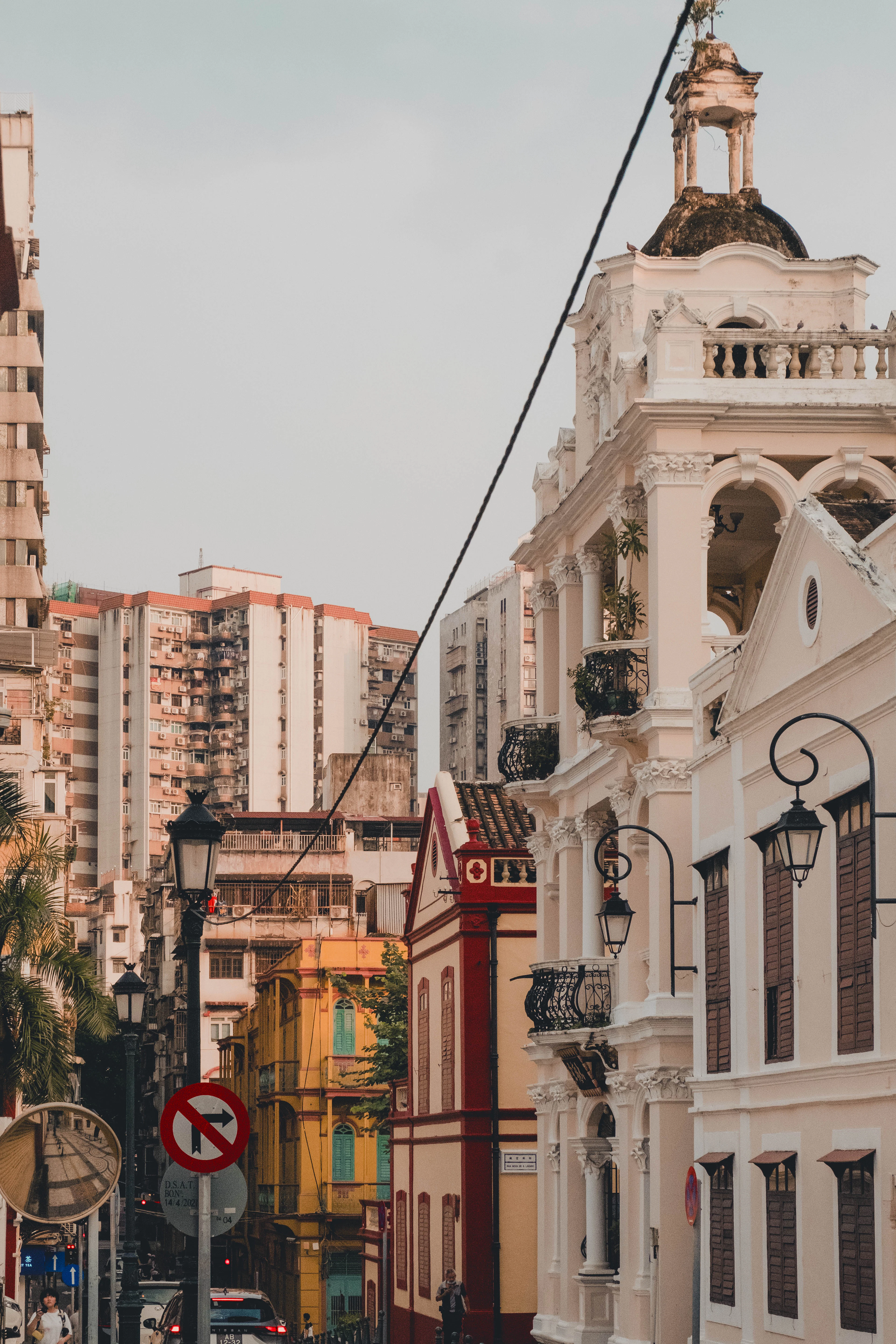 Portuguese classics and Cantonese mornings, Macau