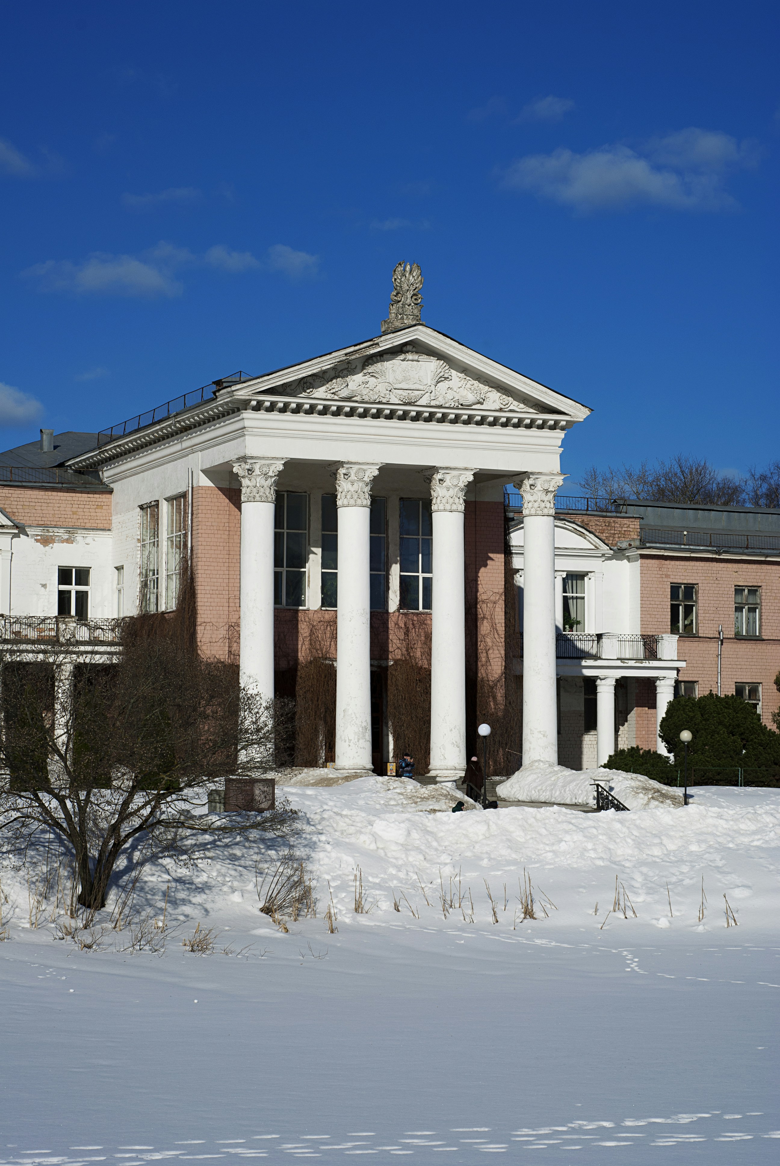 Photo by kovalskihelga