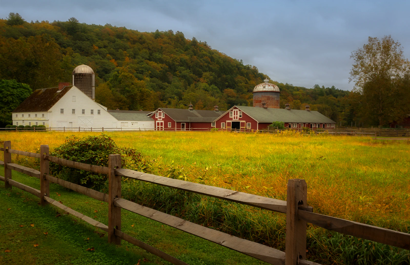 Mayflower Inn & Spa: A New England Country Inn with Café Boulud