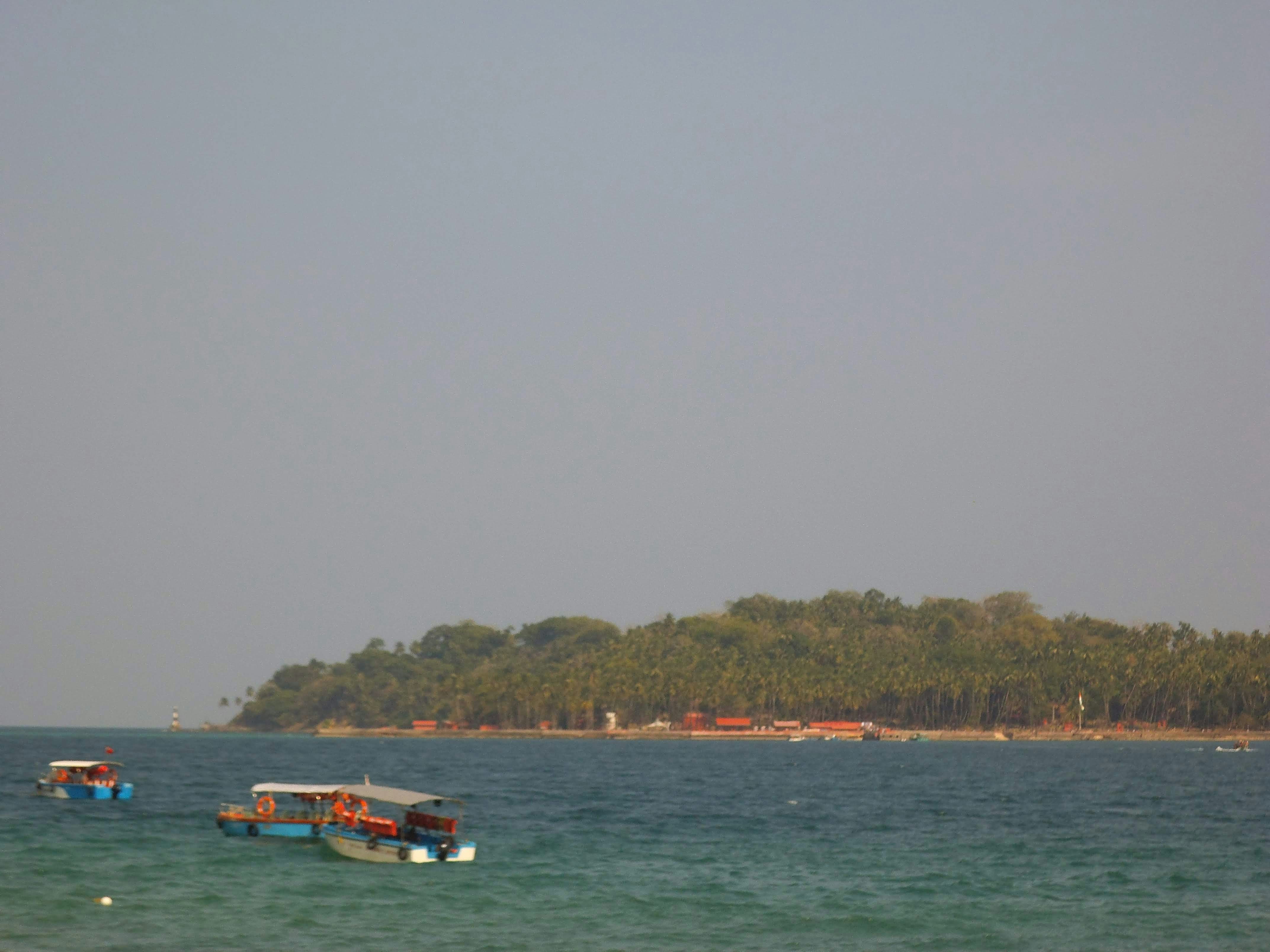 Photo by fahadputhawala