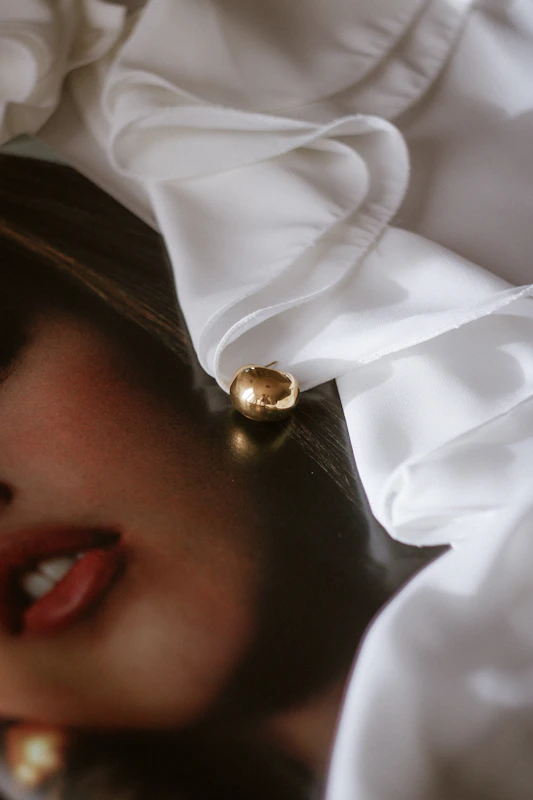 Editorial Linen