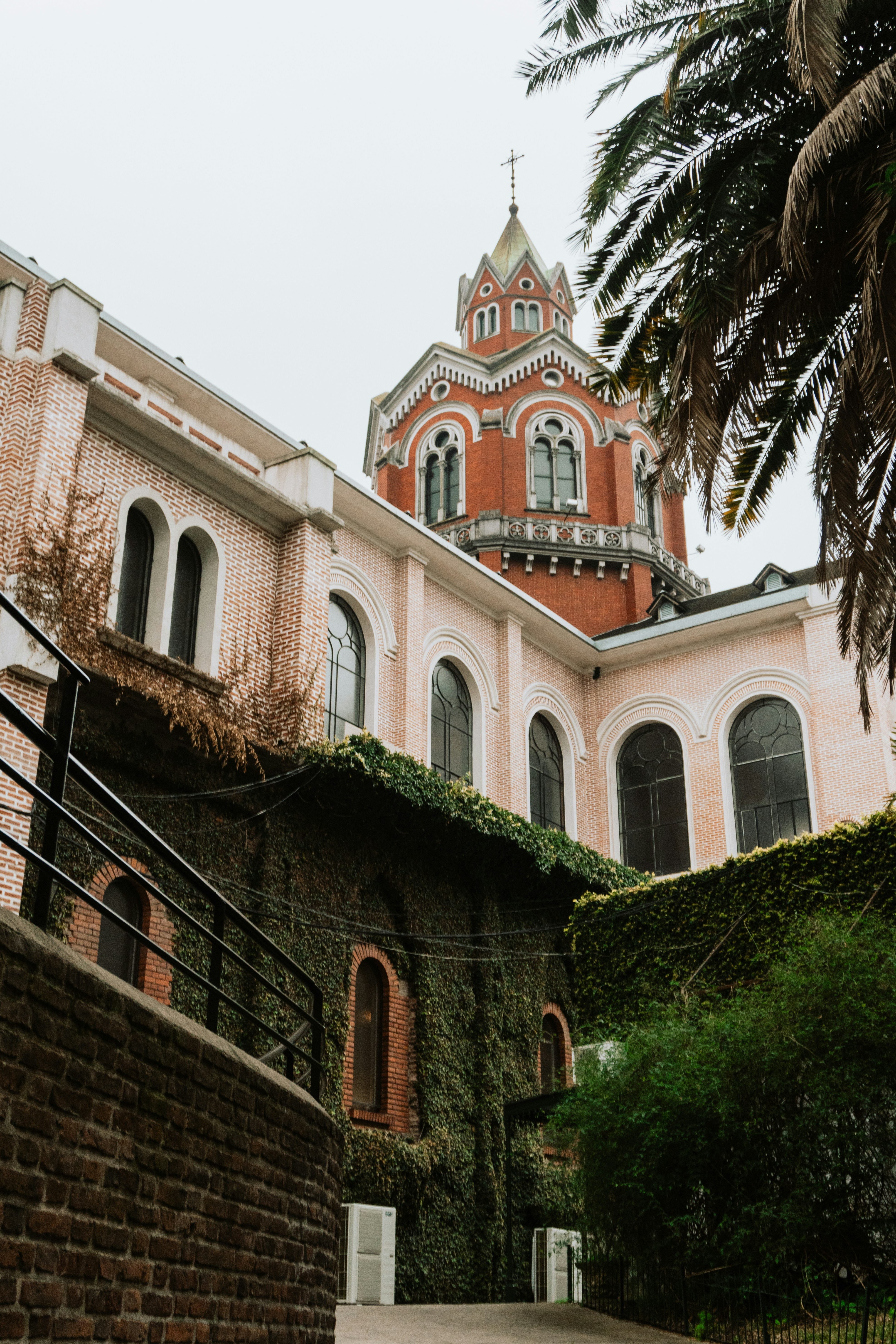 Photo by andreicastanha