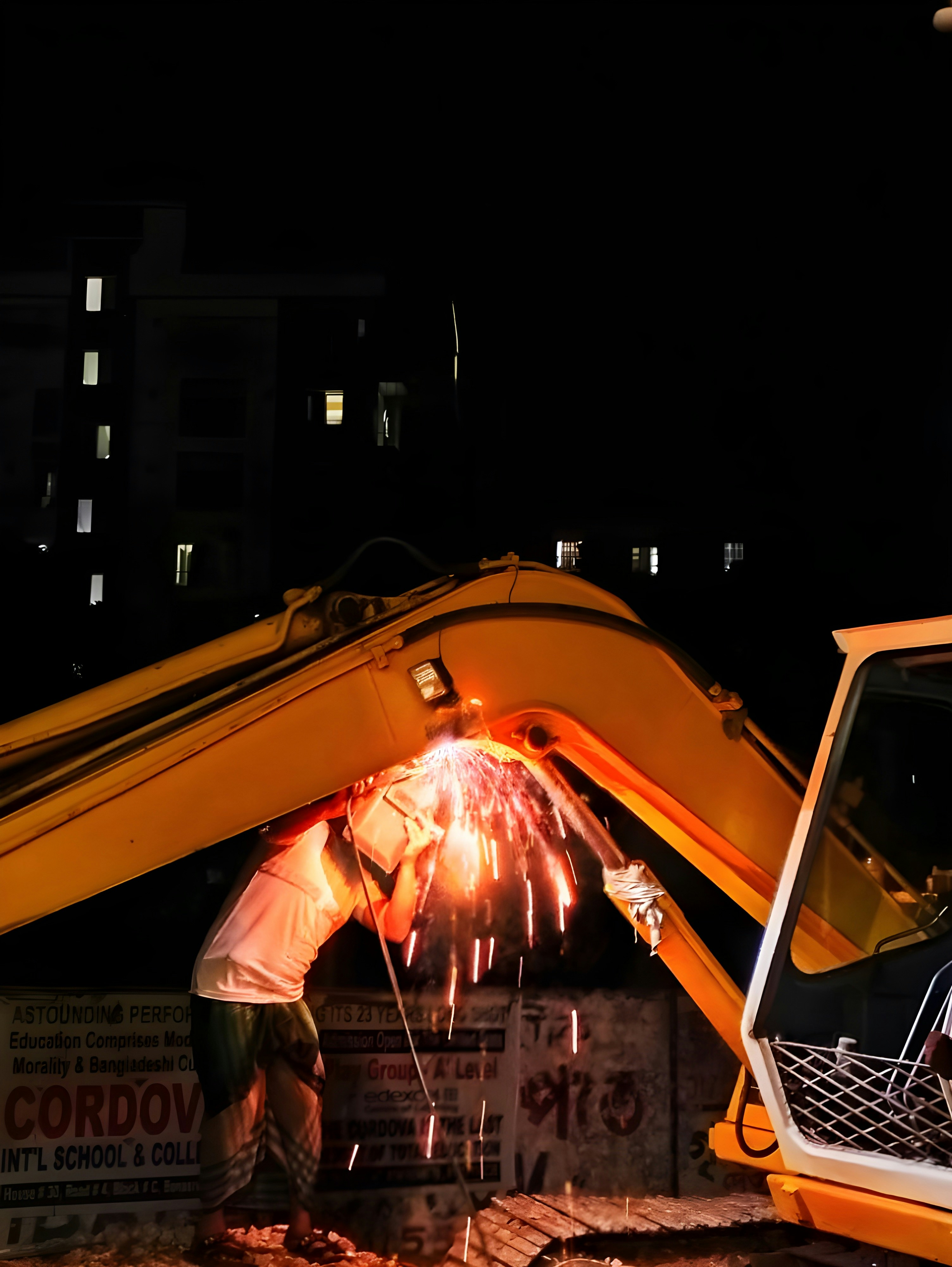 7 Fire-Resistant Materials for Safer Modern Modular Tents