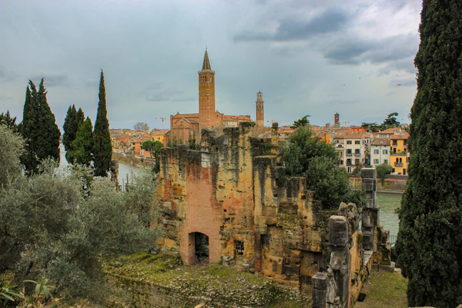 Luxury 2-Day Verona Itinerary: Premium Travel Guide
