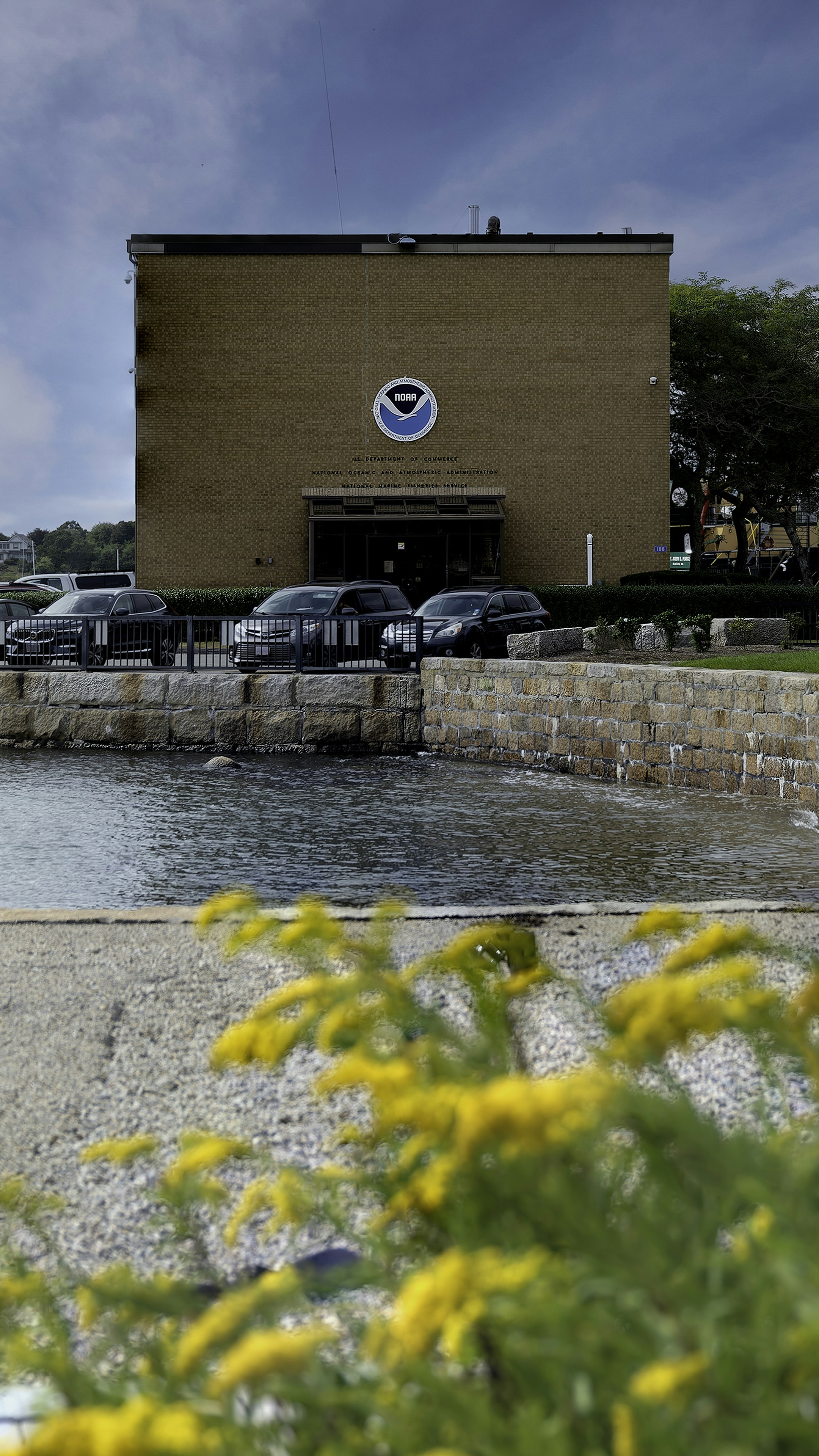 The St. Louis Science Center building.