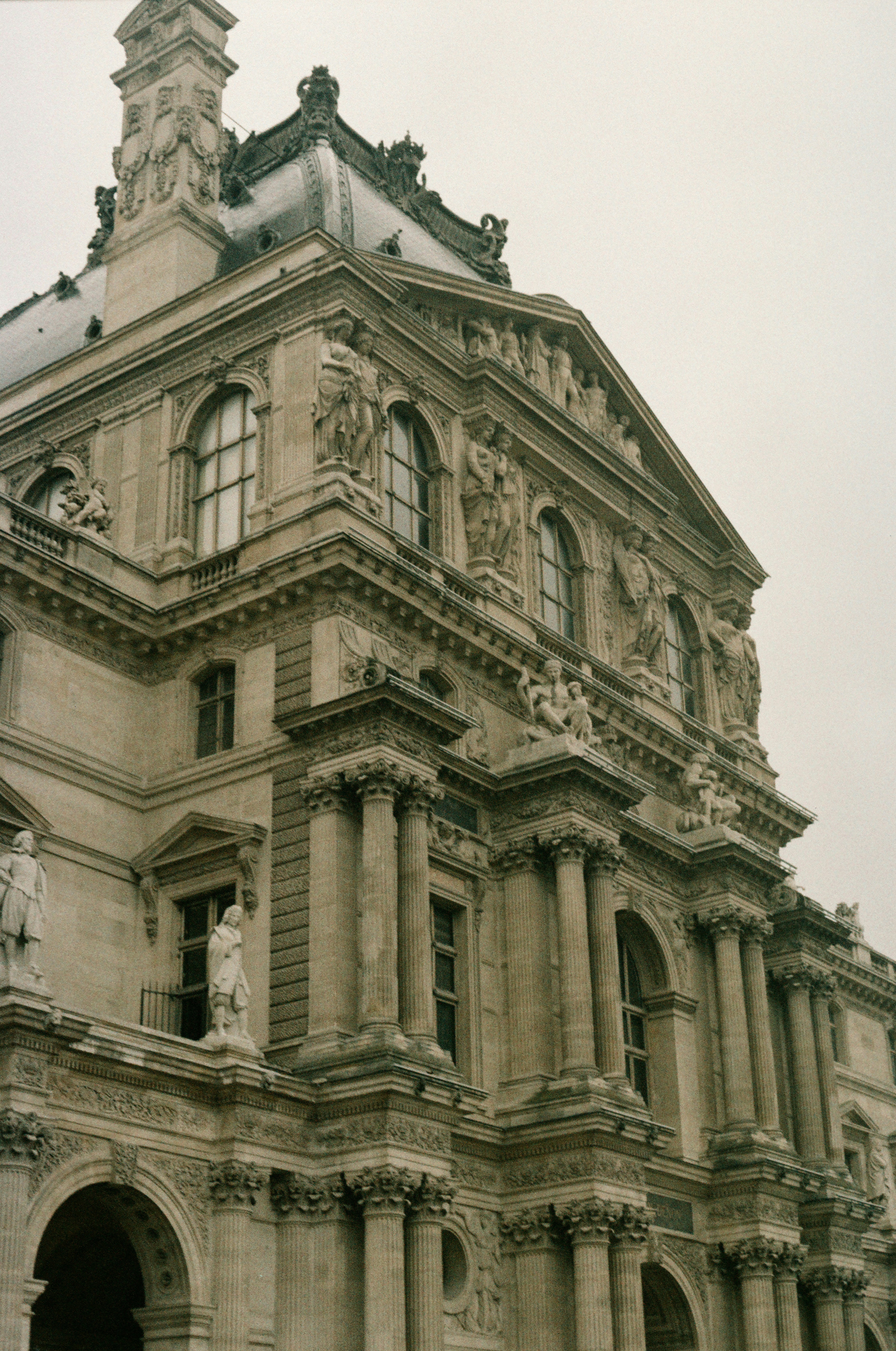 Photo by mineral_of_demon