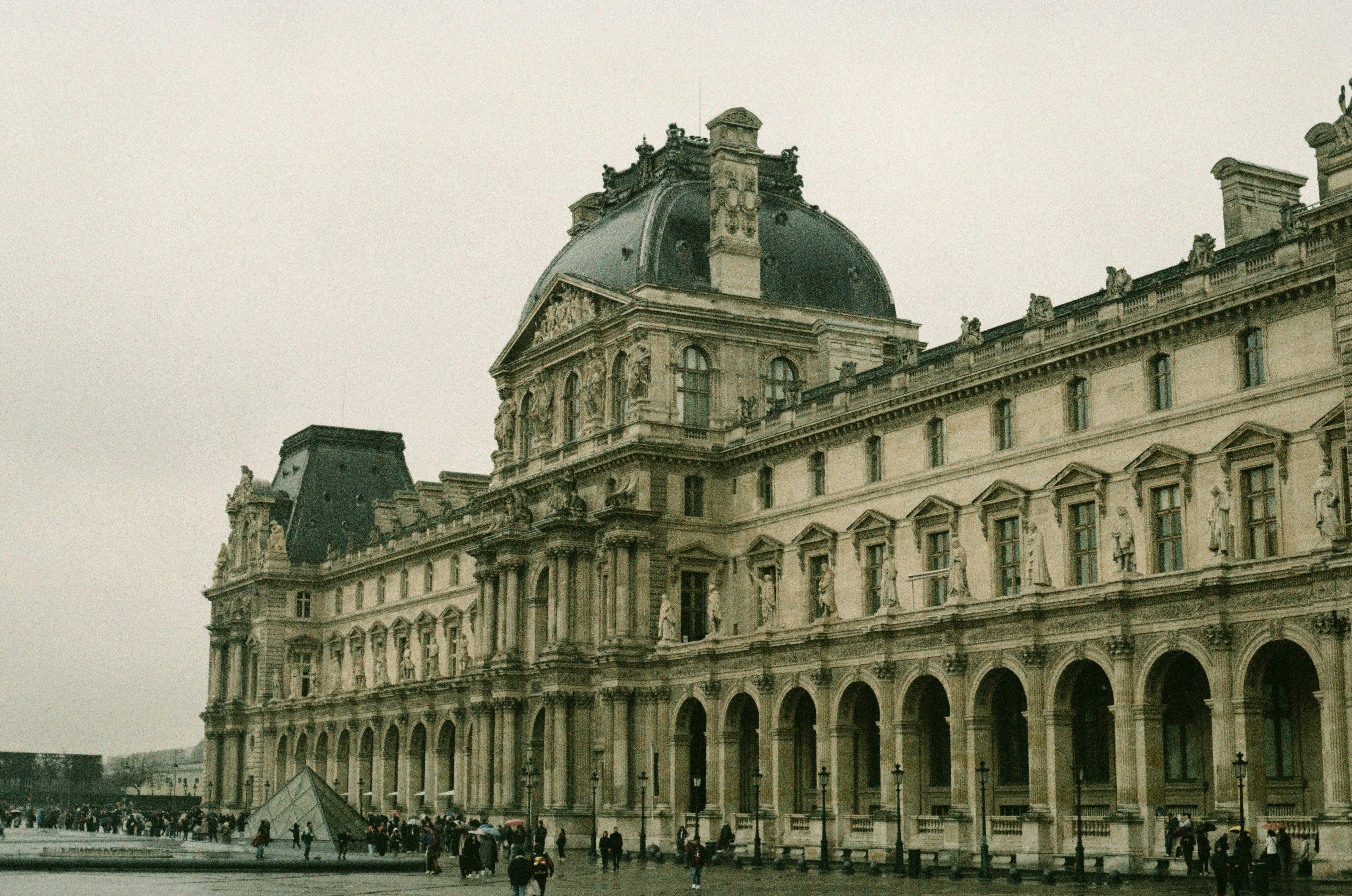 Photo by mineral_of_demon