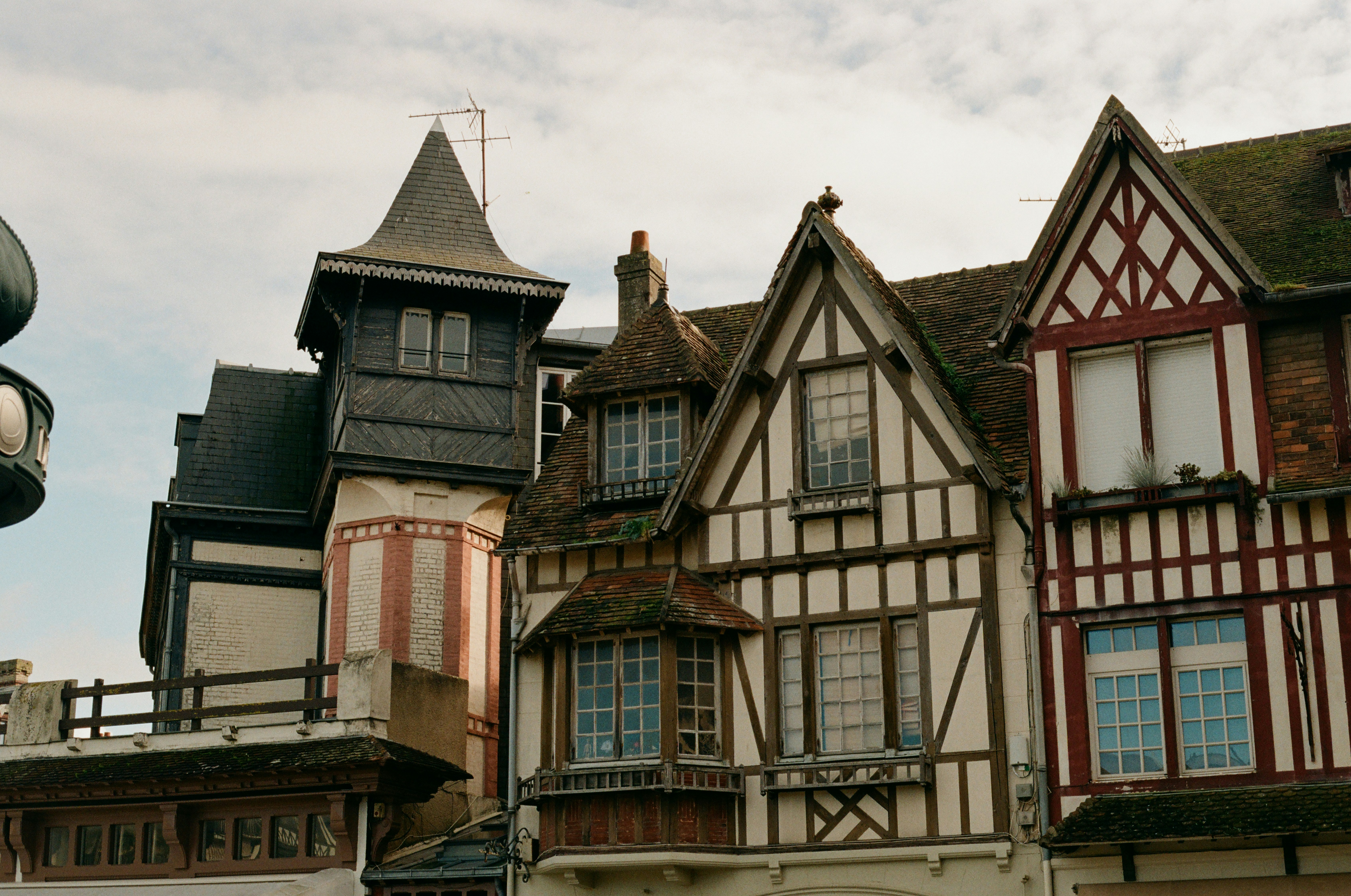 Photo by mineral_of_demon