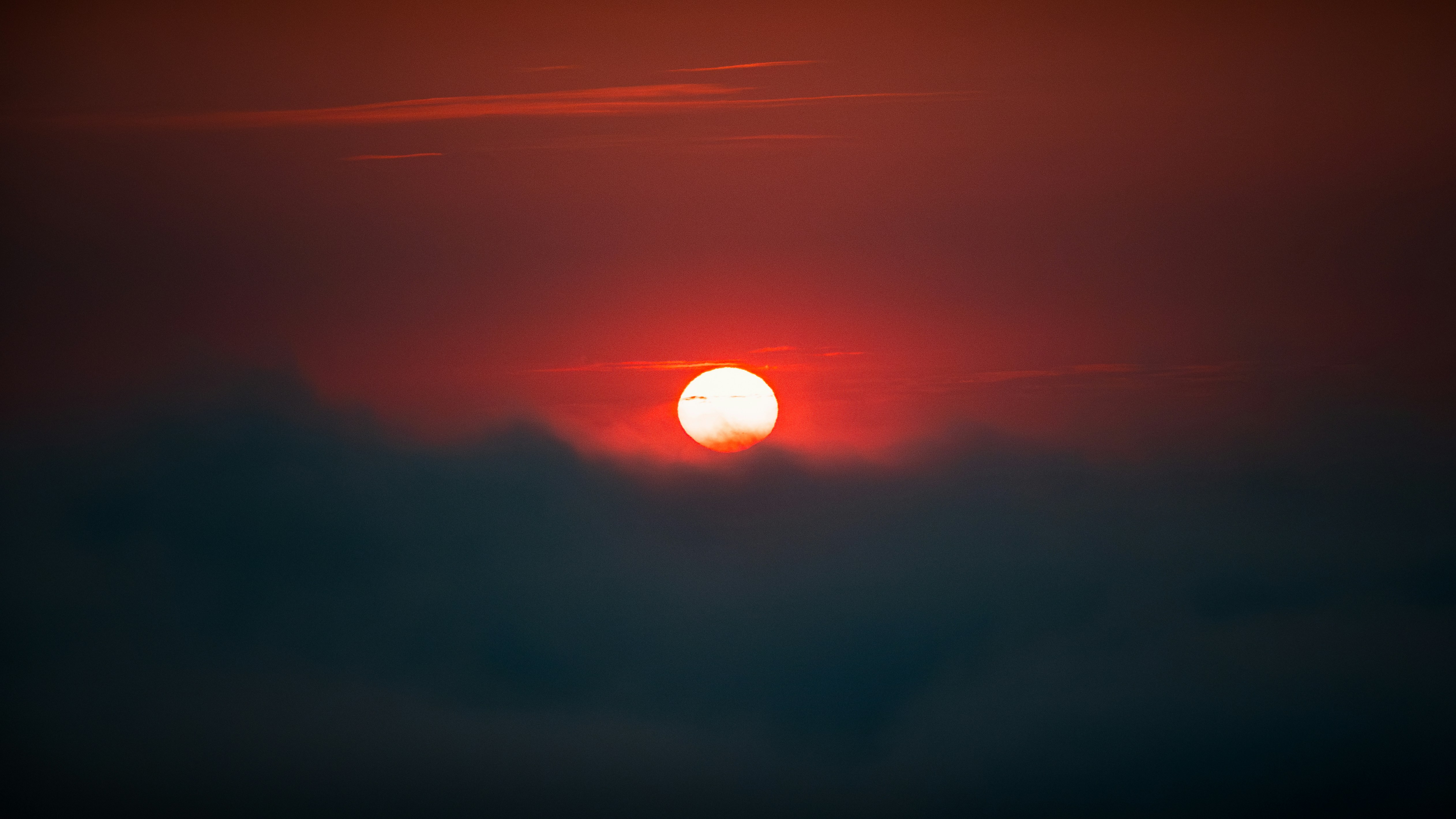 Photo by maksim_taawy