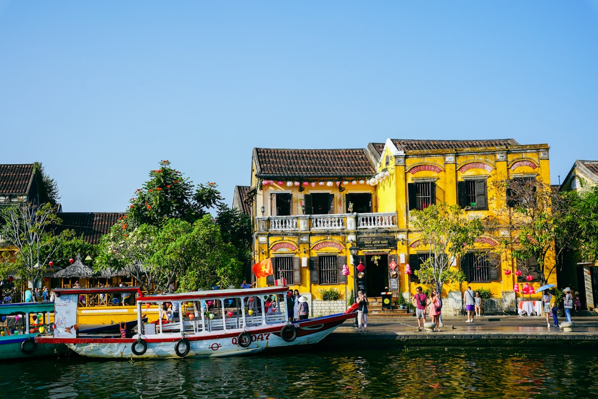 photo 1728012046416 a04bcd94b832?q=80&w=1171&auto=format&fit=crop