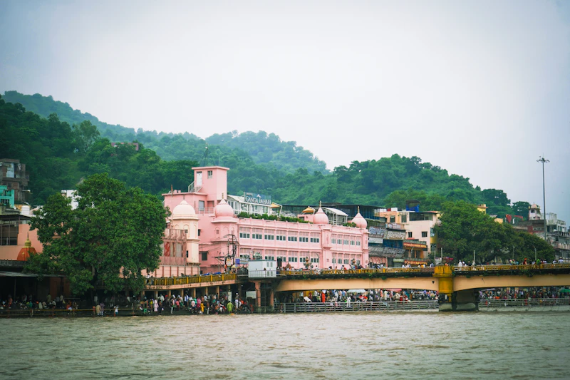 Best Outdoor Seating Restaurants in Haridwar for Dining Under Open Skies