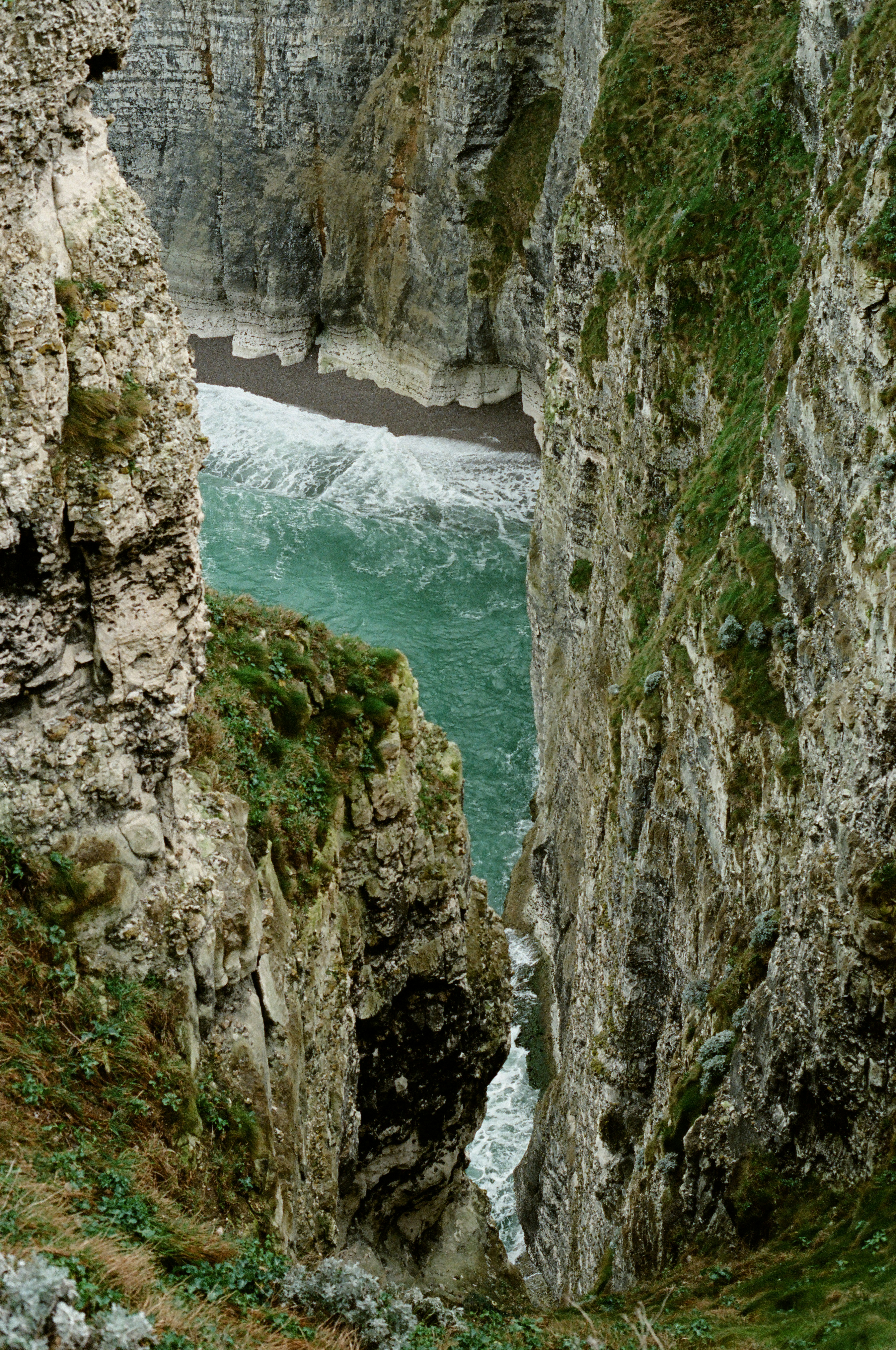 Photo by mineral_of_demon