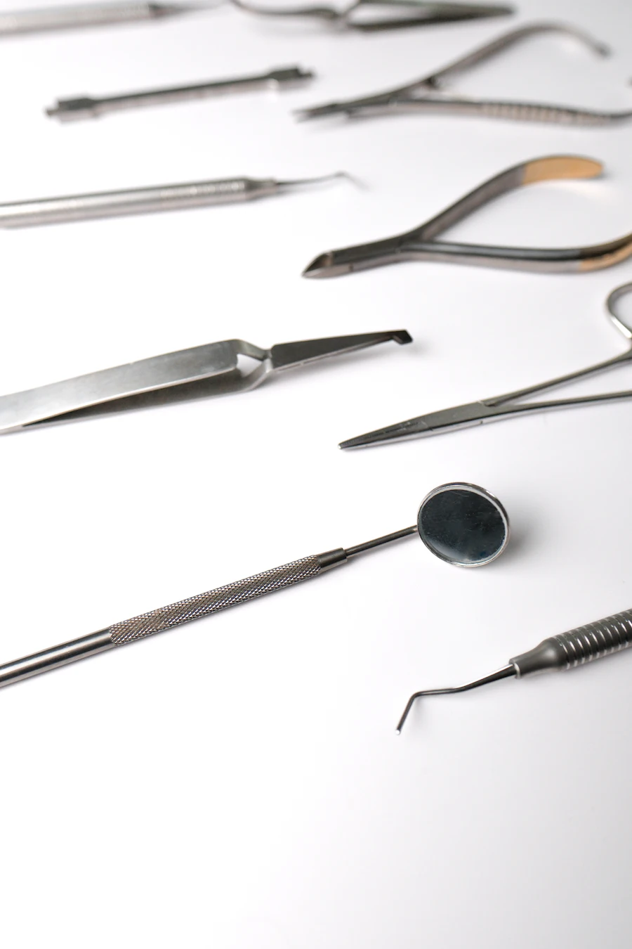 Instruments chirurgicaux en acier inoxydable