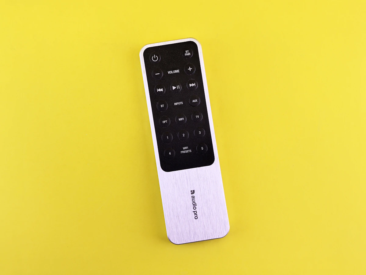 SwitchBot Hub 2: Jede IR-Fernbedienung wird smart