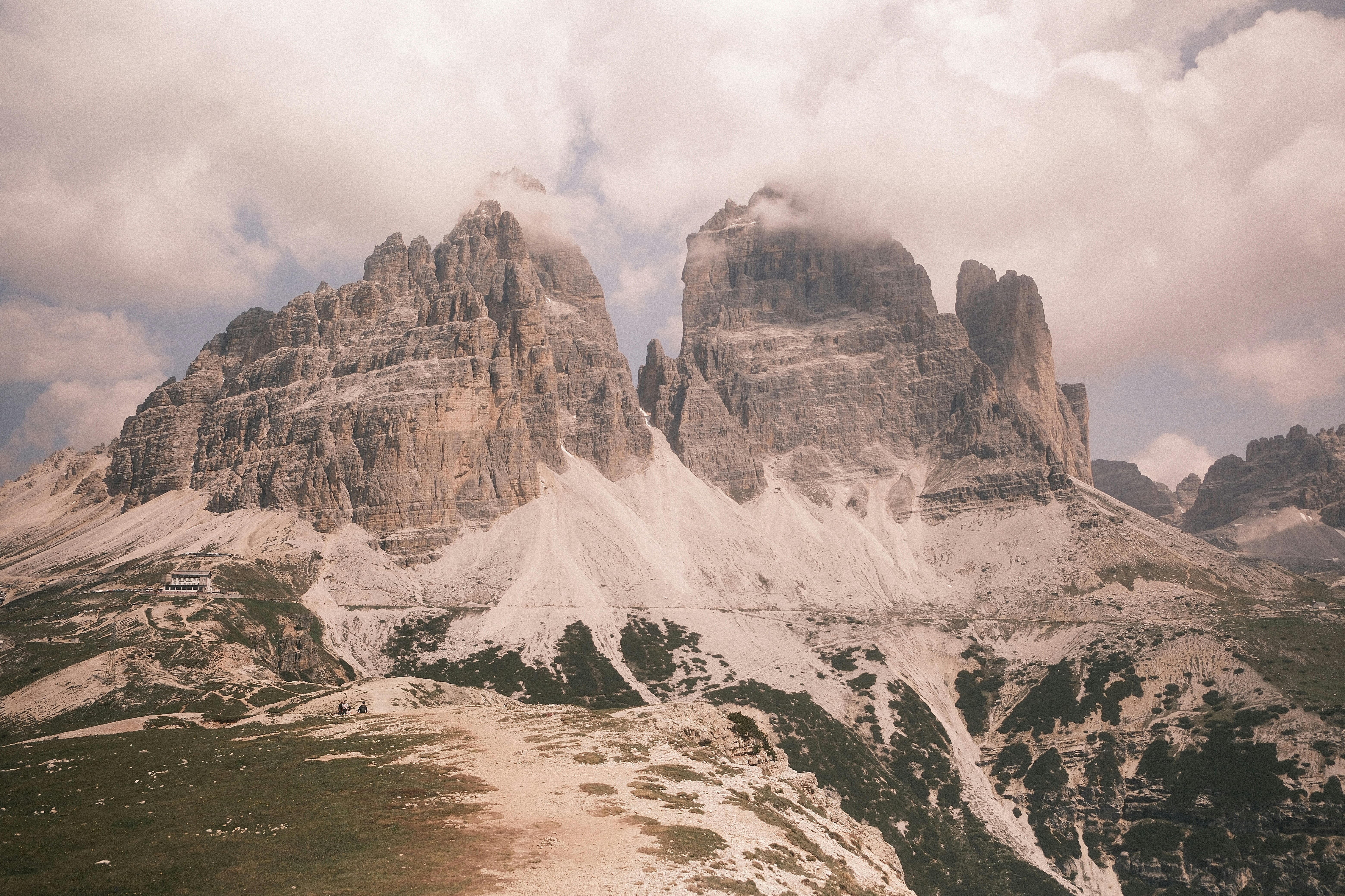 Photo by tufisalexandru