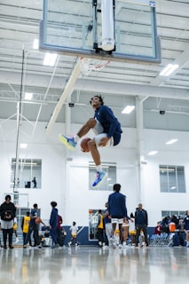 【2026年最新】バスケ用足首サポーター(アンクルブレイス)の選び方とおすすめ4選
