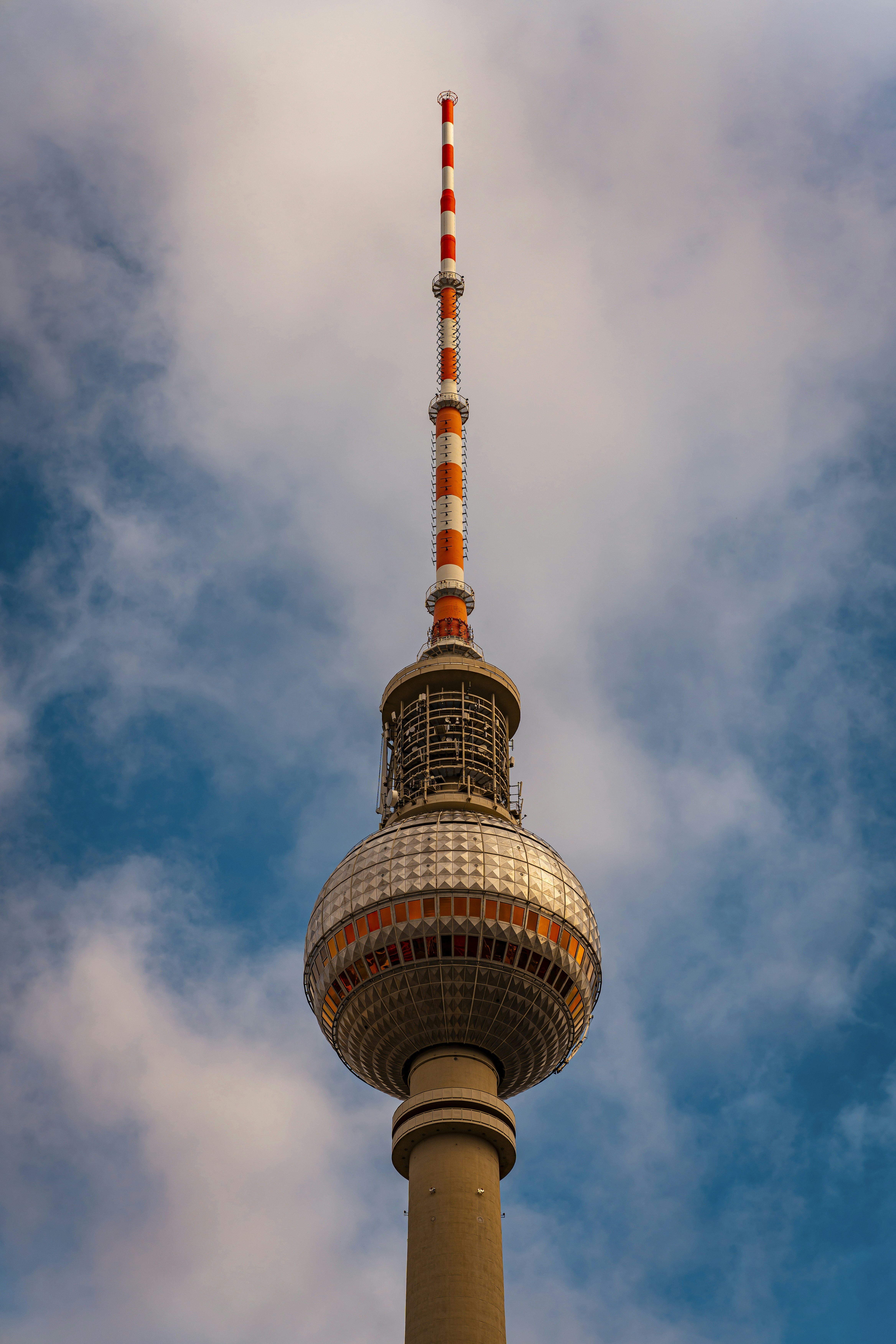 modern tv wallpaper, wallpaper, Android Remote TV: Control Your TV with Your Phone 4