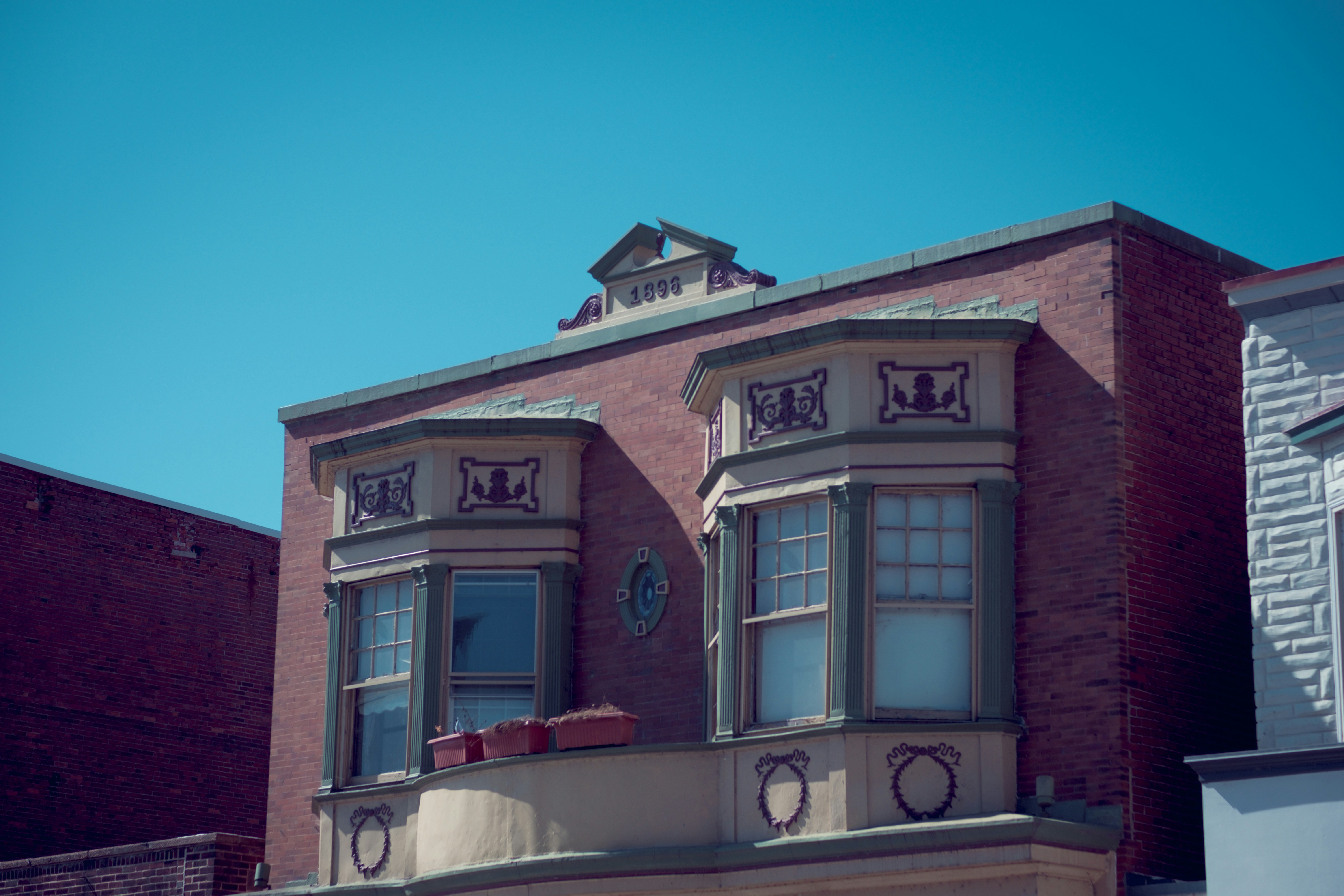 Photo by magicunsplash