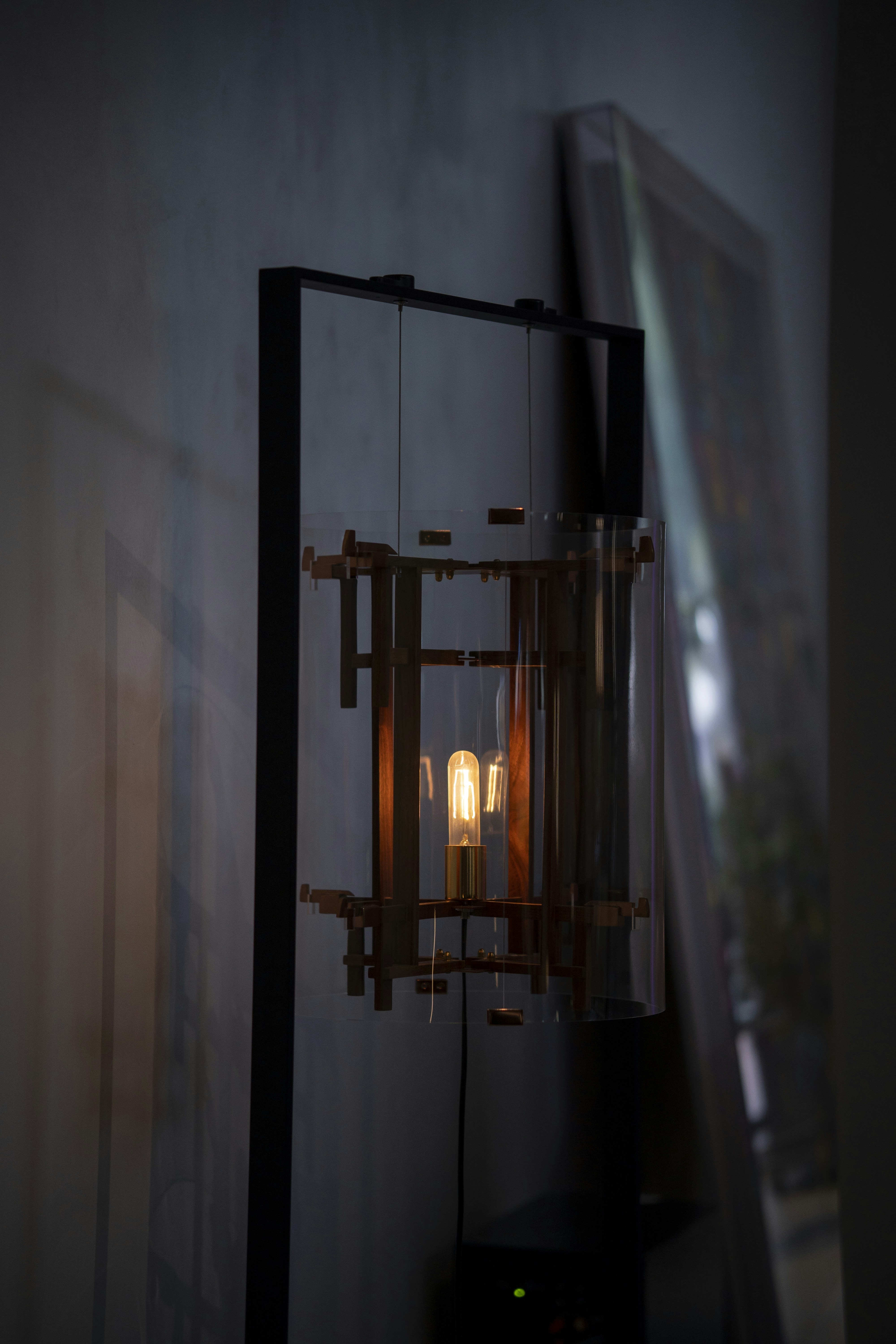 A light that is hanging from a wall
