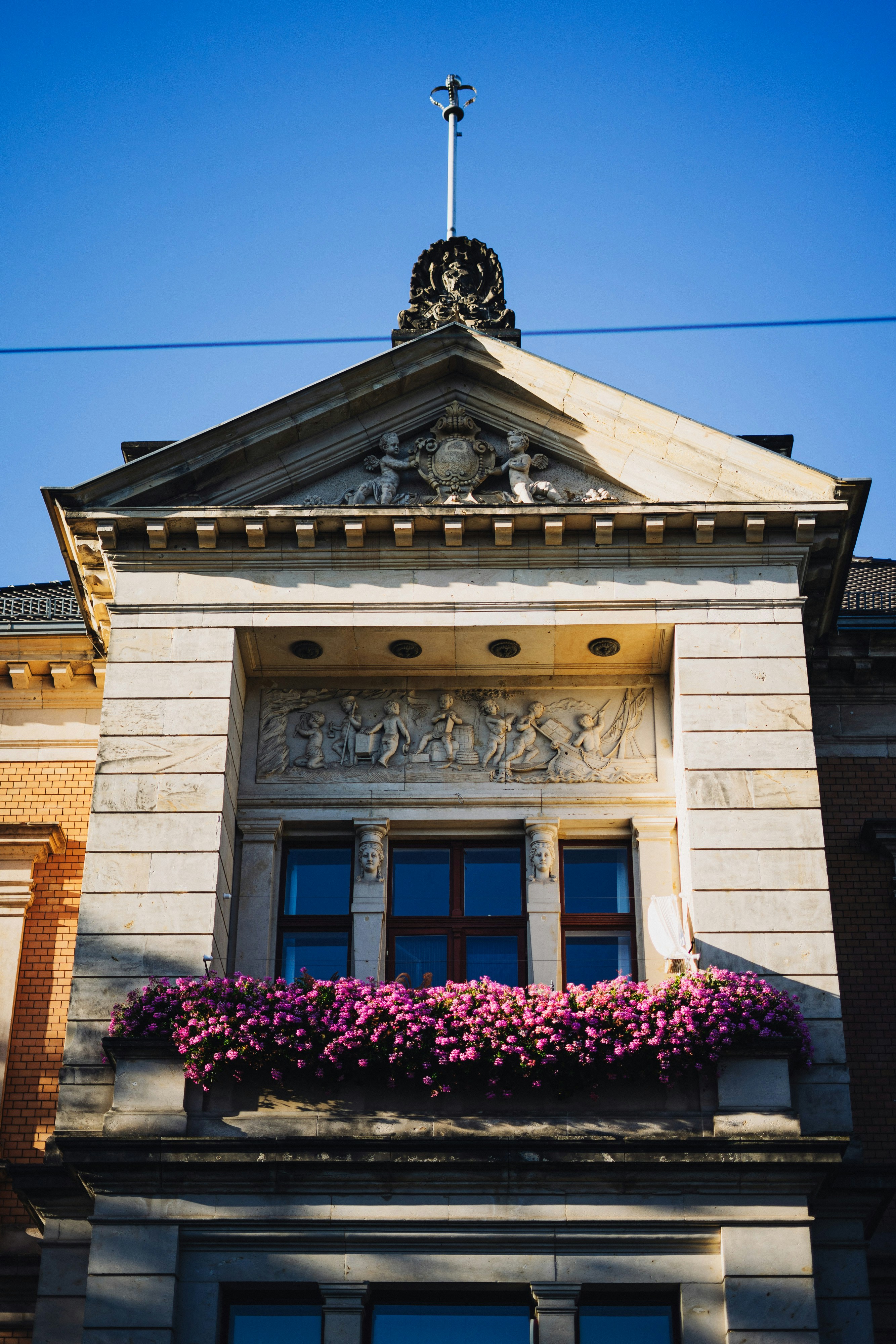 Photo by robert_lens