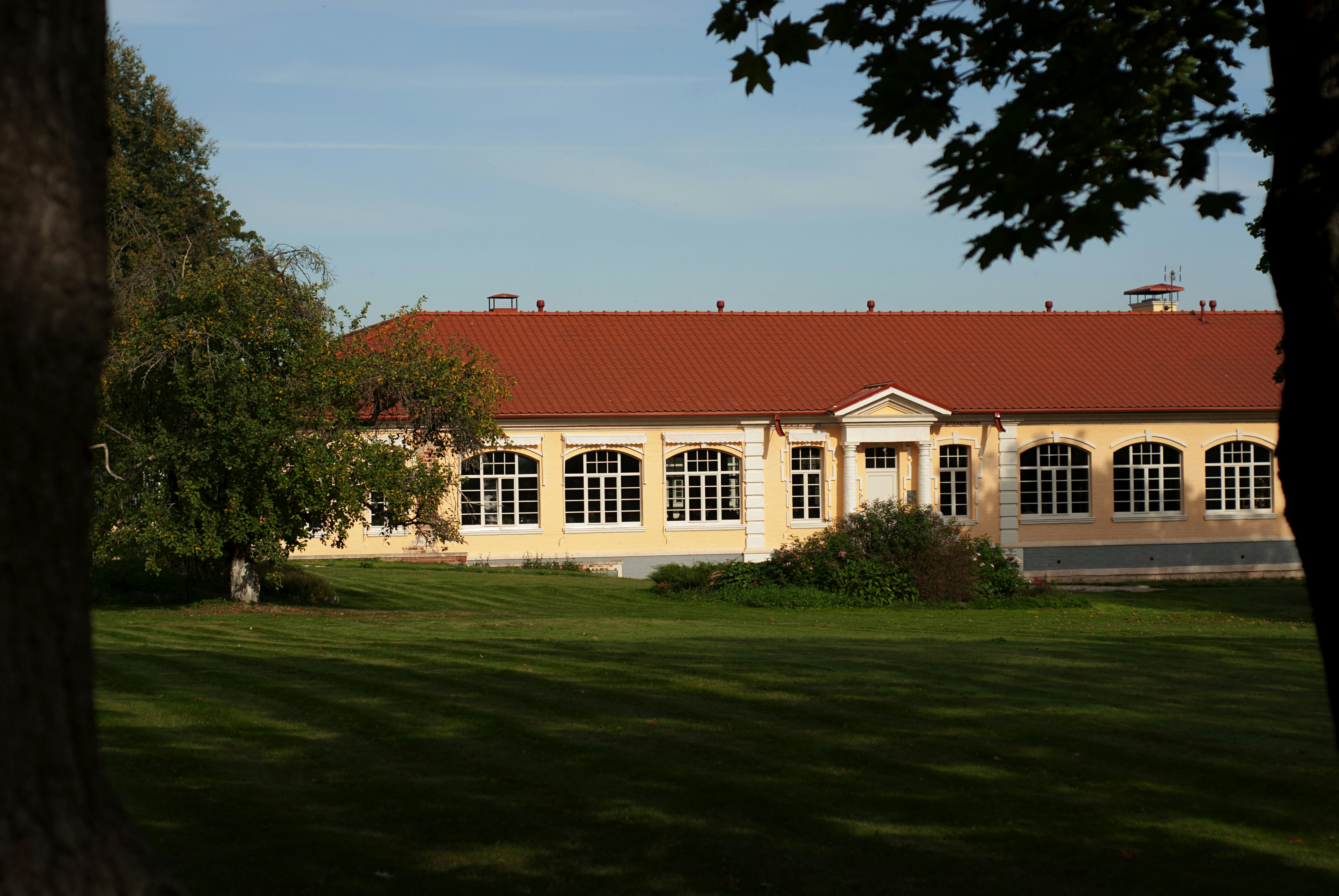 Photo by kovalskihelga