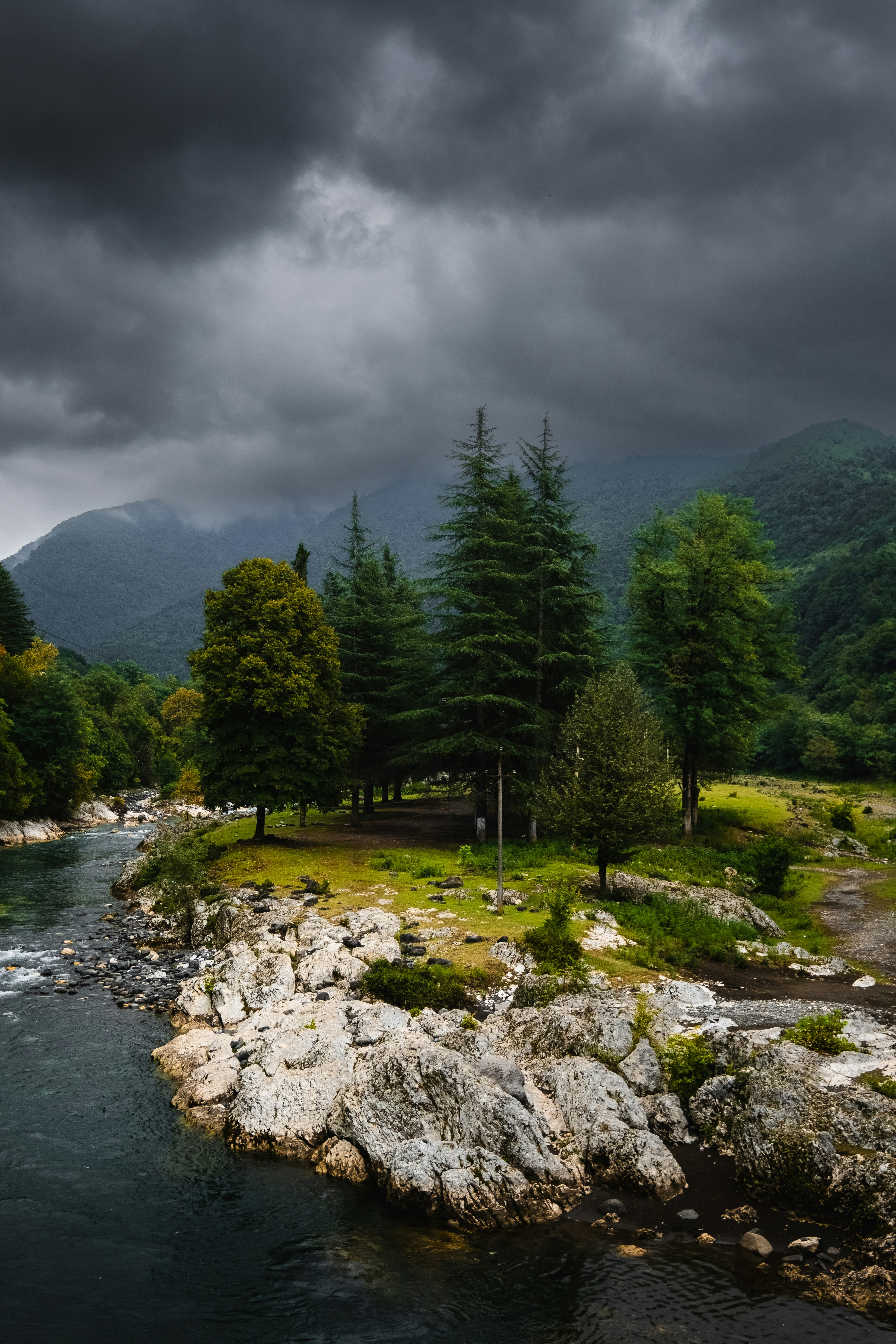 Photo by maksim_taawy