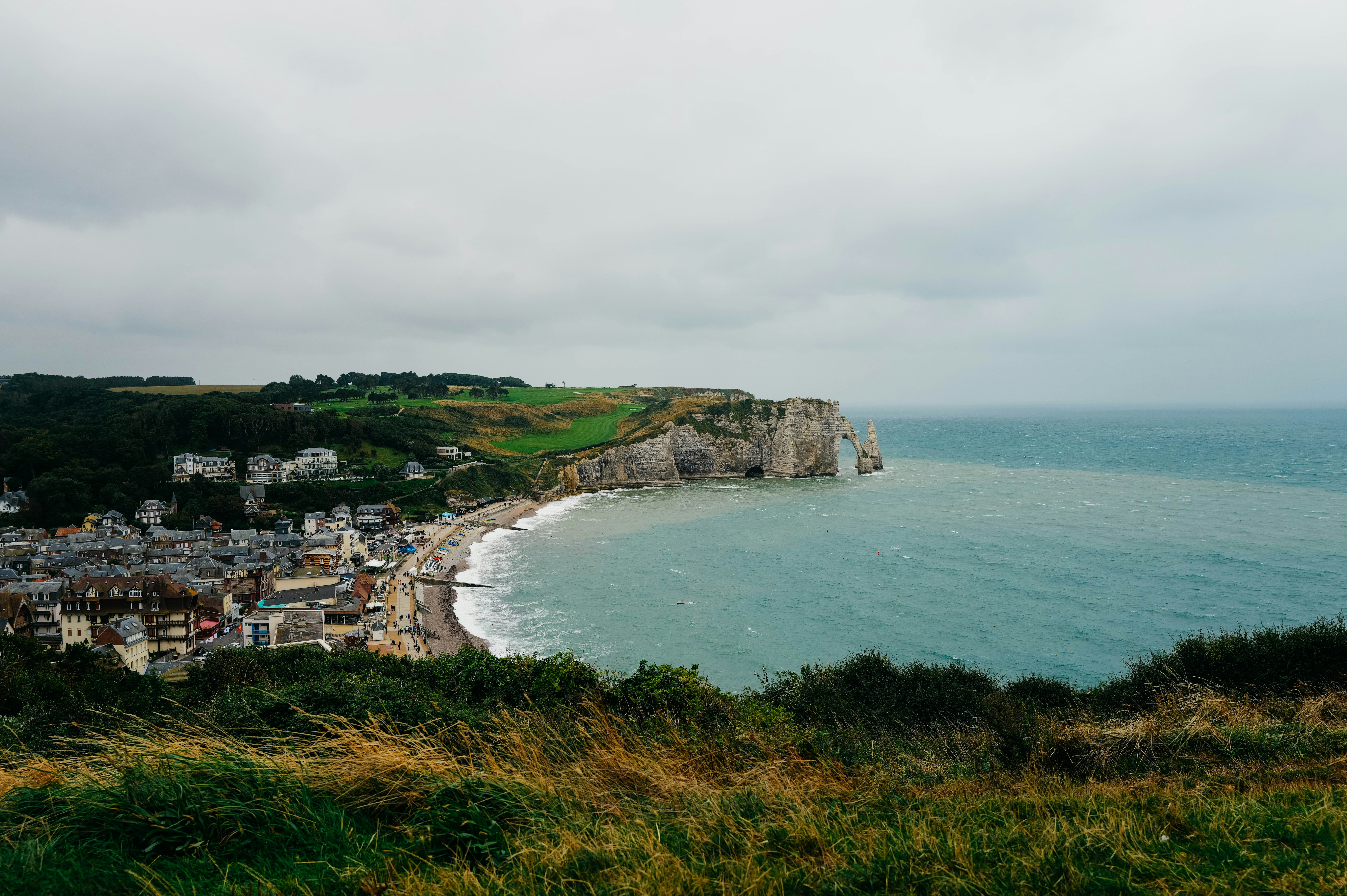 Photo by adrienolichon