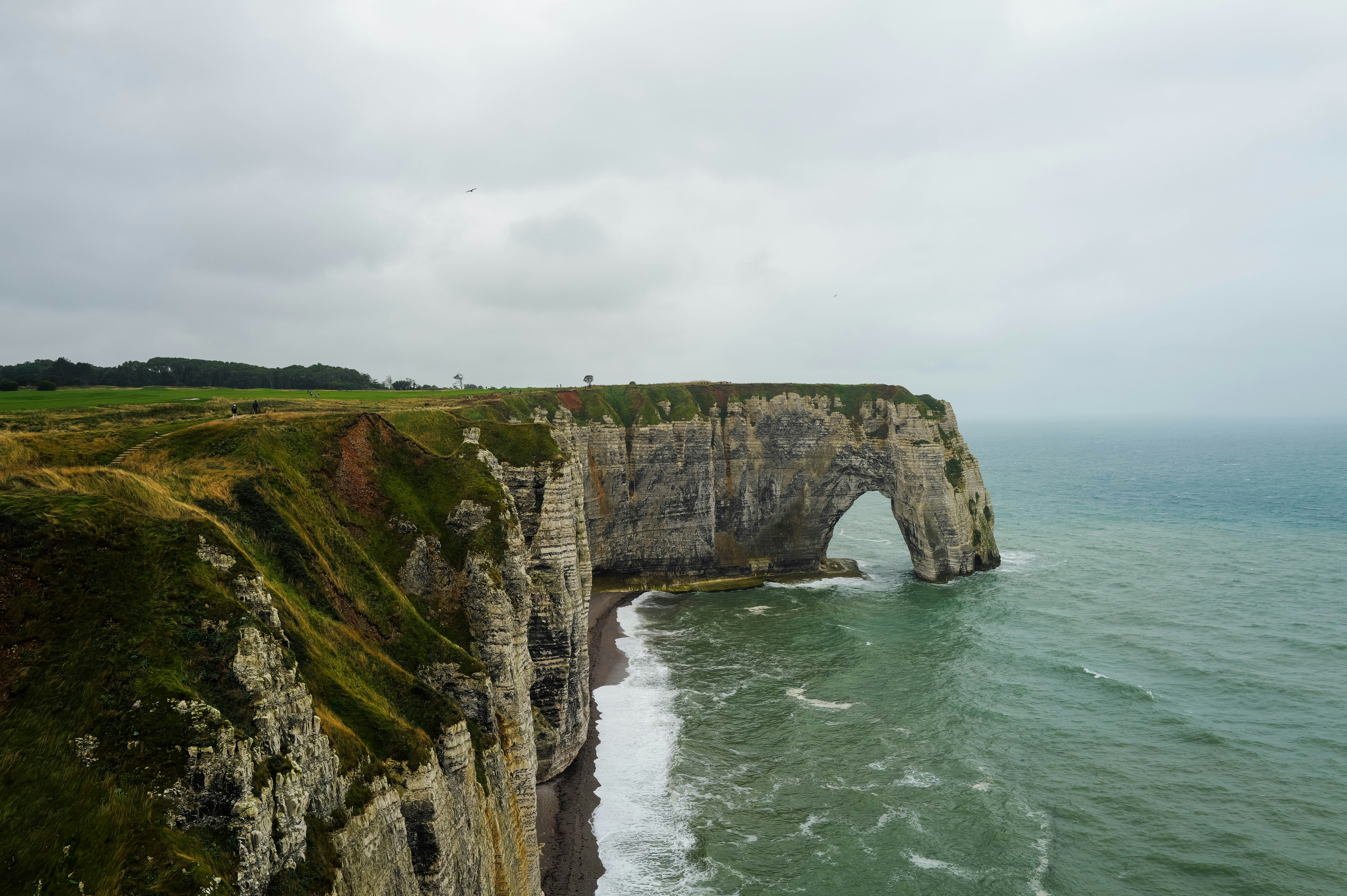 Photo by adrienolichon