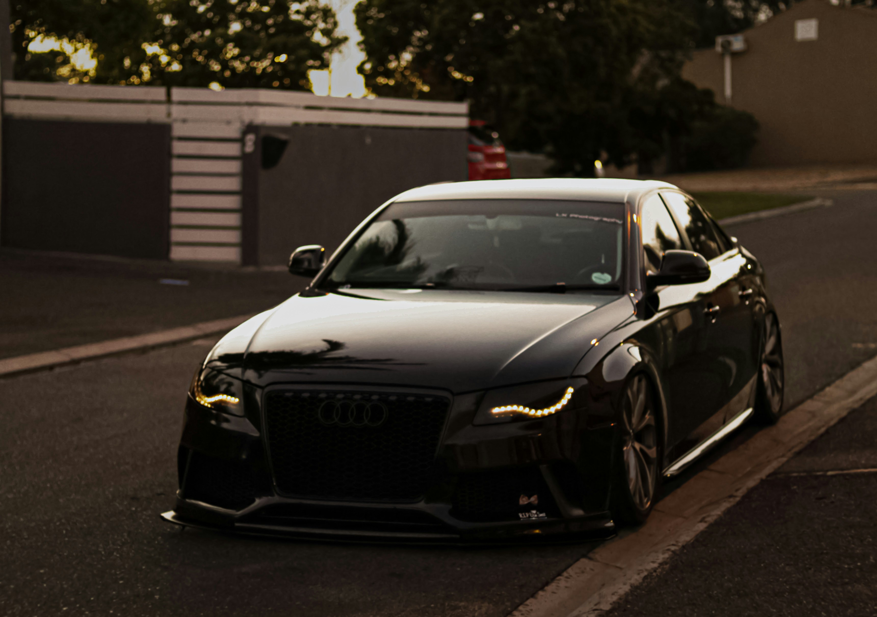 Photo by lisakvictor