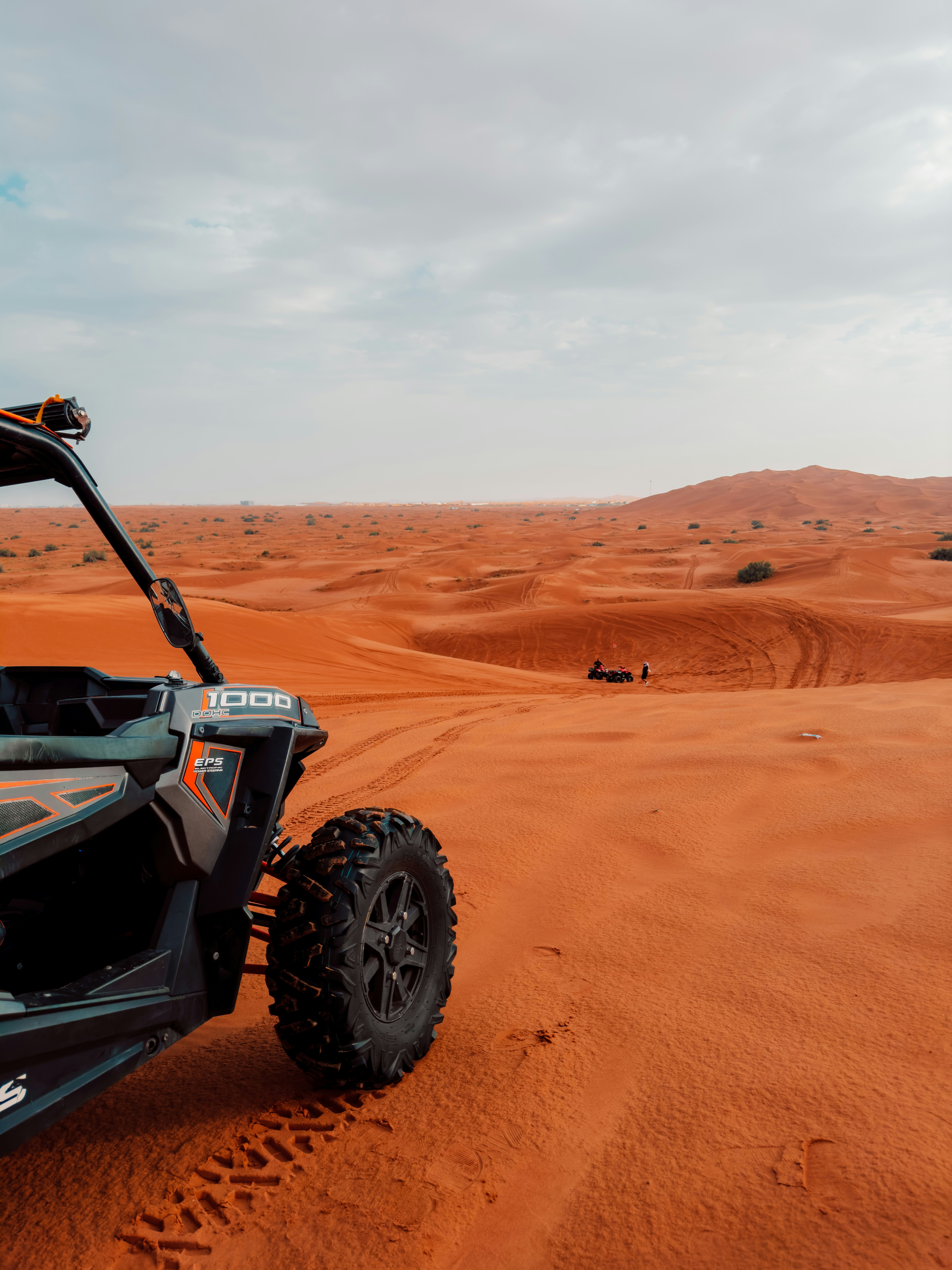 Polaris RZR 1000cc 2 seater dune buggy Dubai