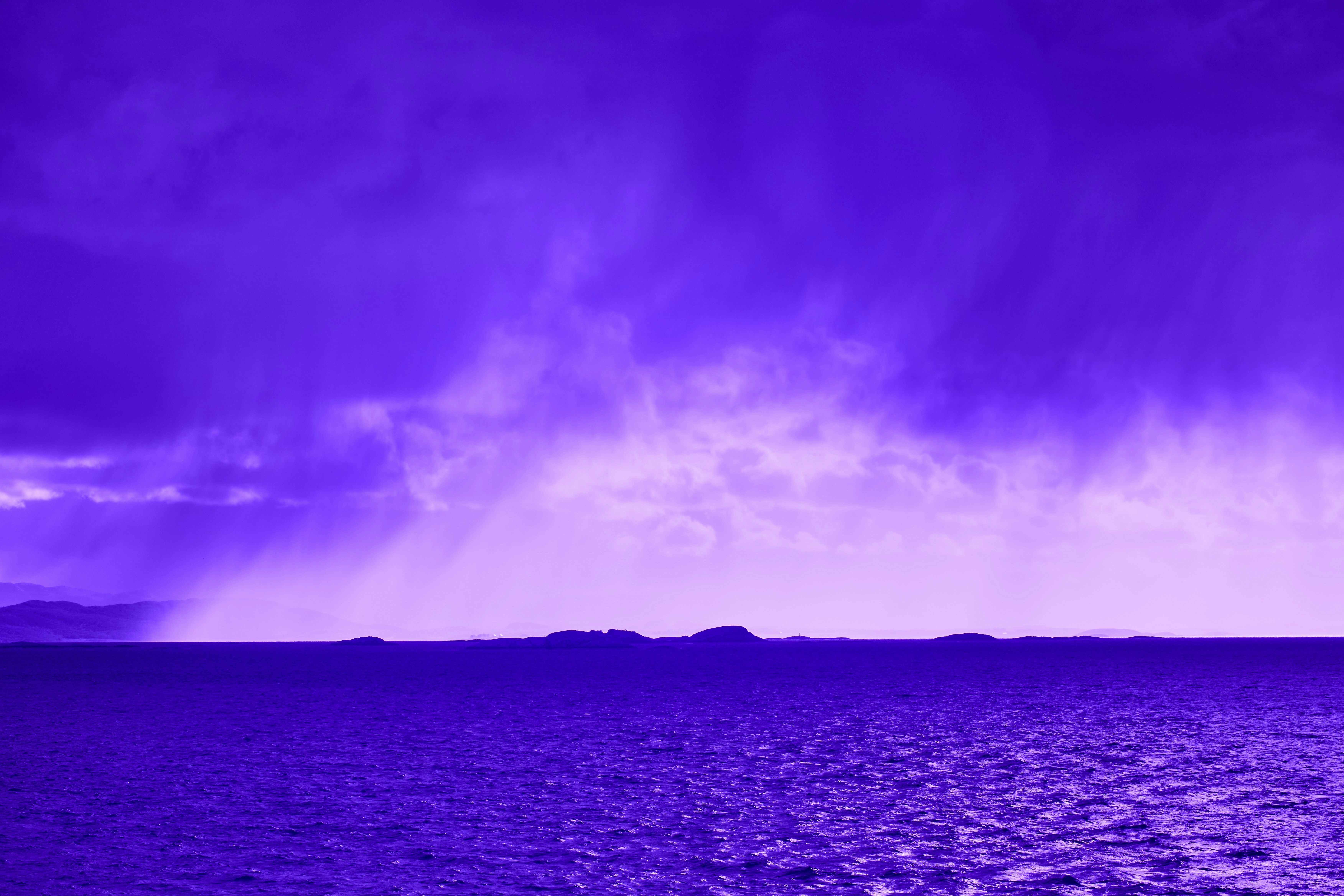 紫色の空と雲の写真の写真 – Unsplashの青いの無料画像