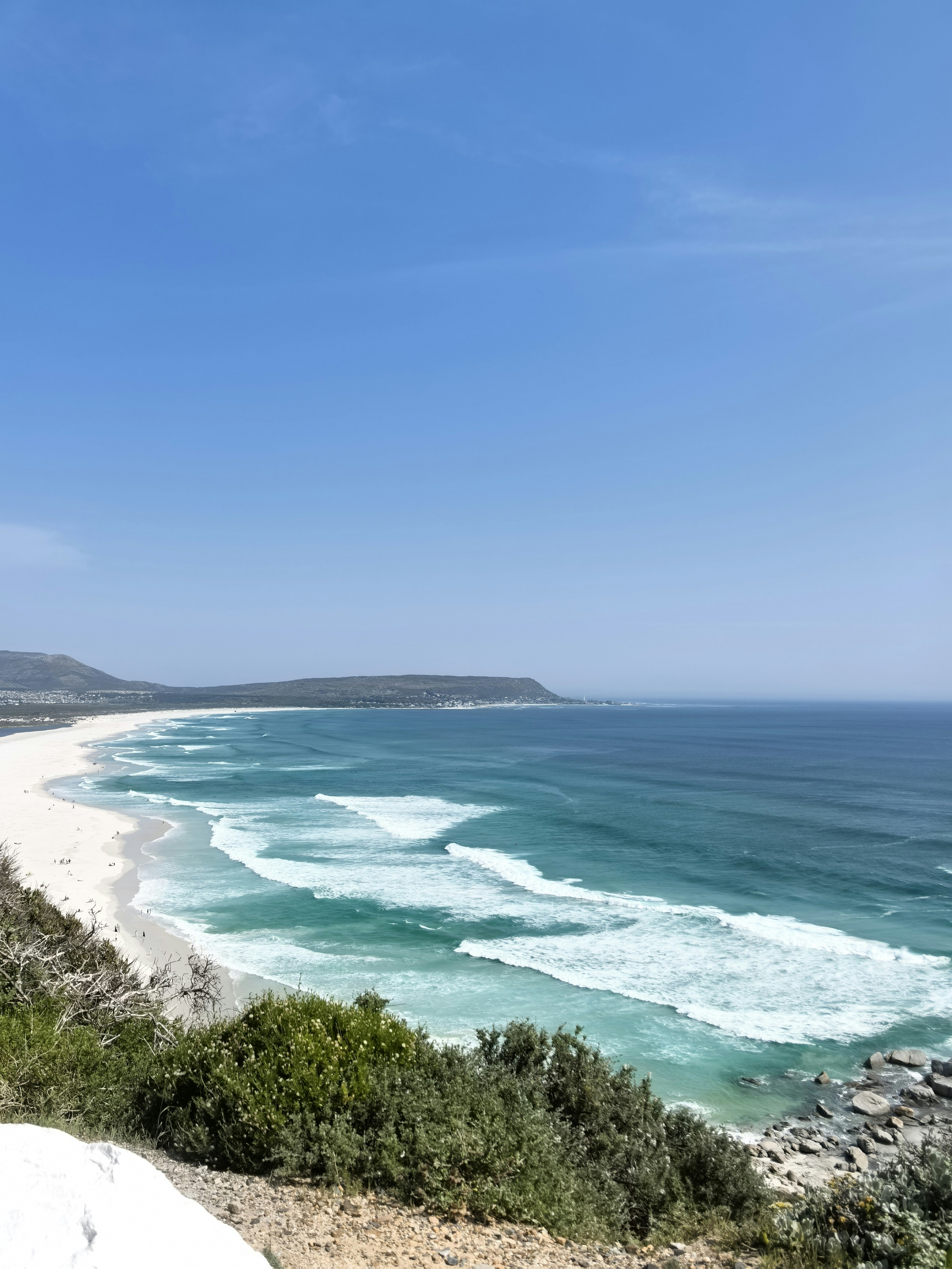 Photo by lisakvictor