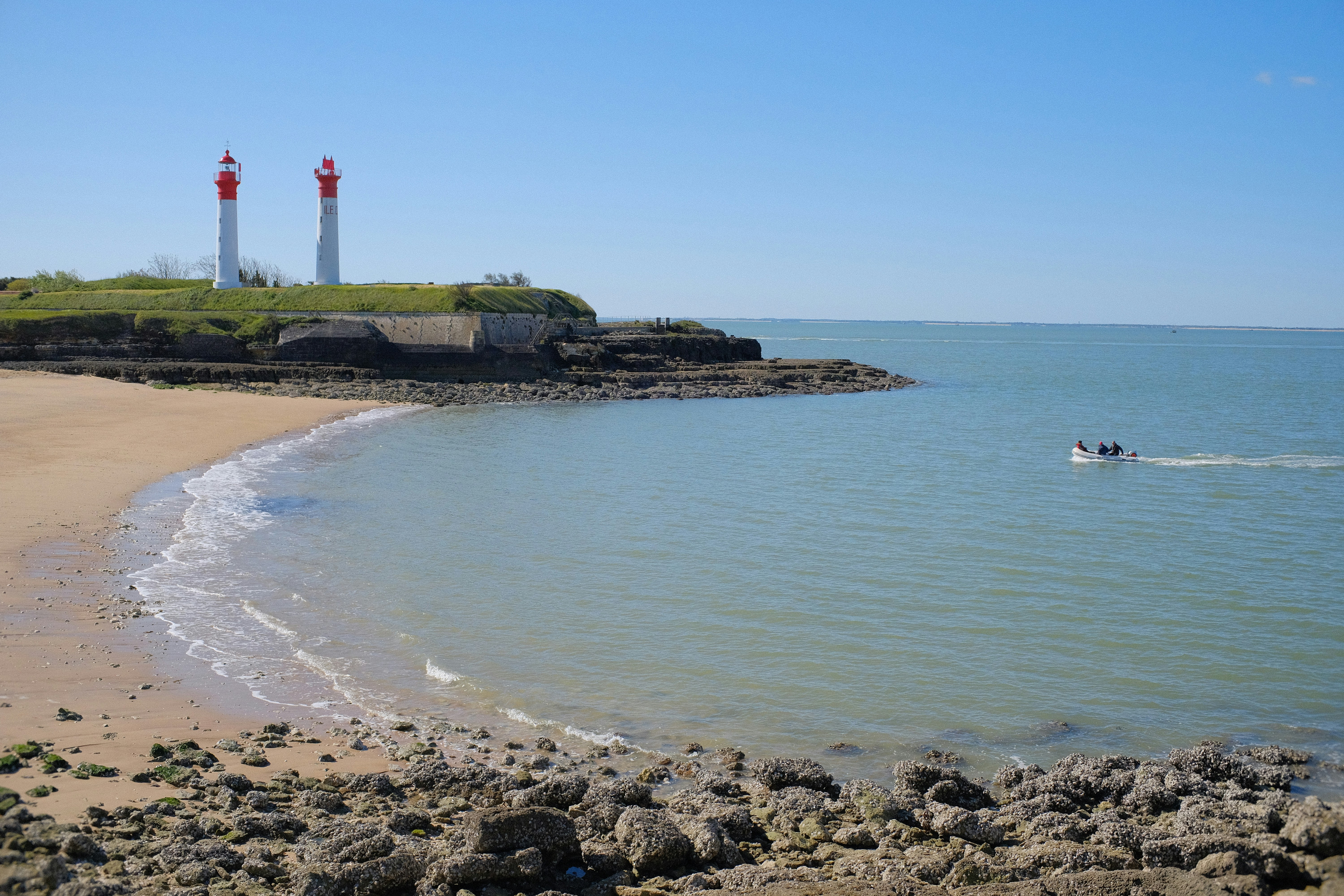 Photo by alexislours