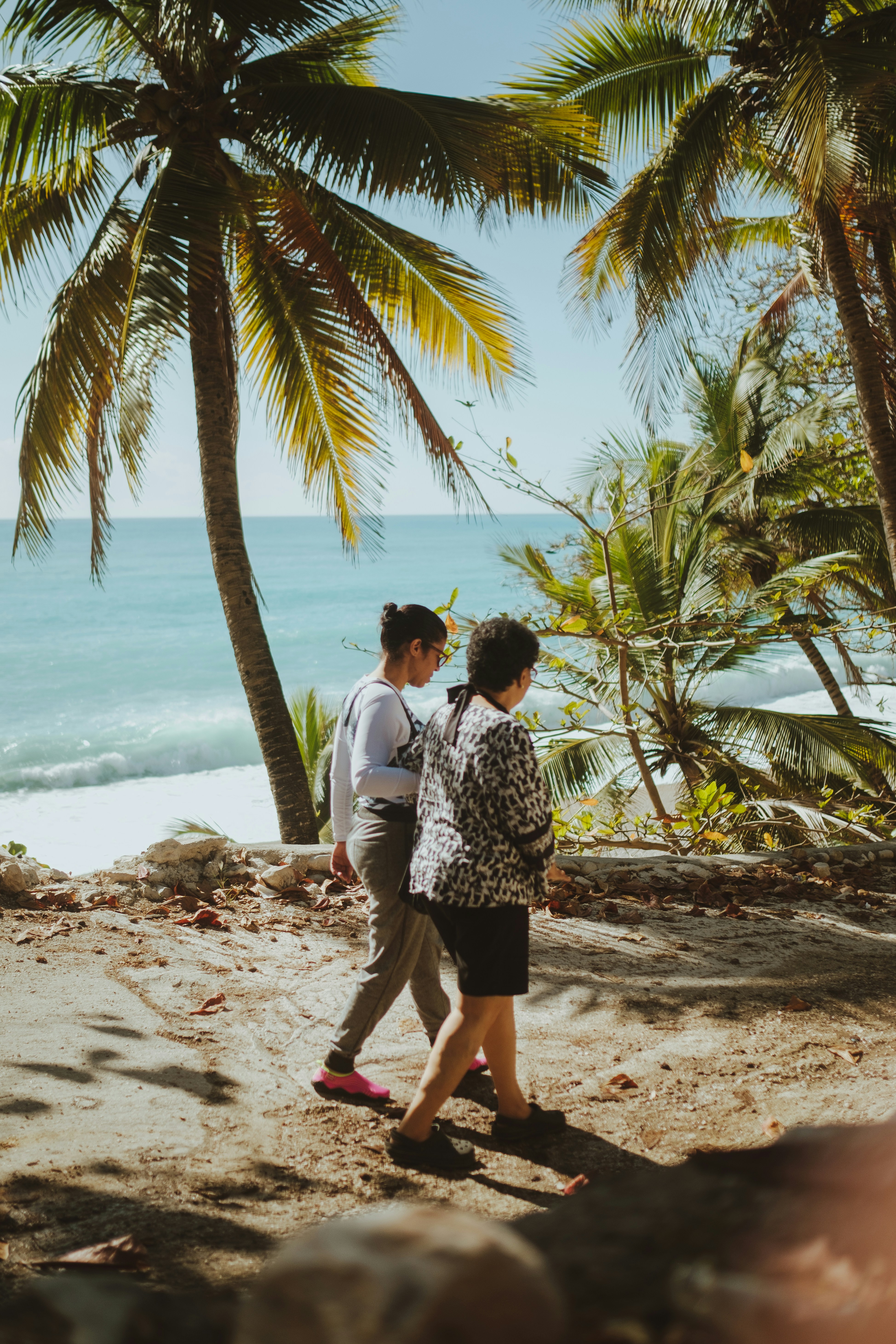 Photo by danieltrbio