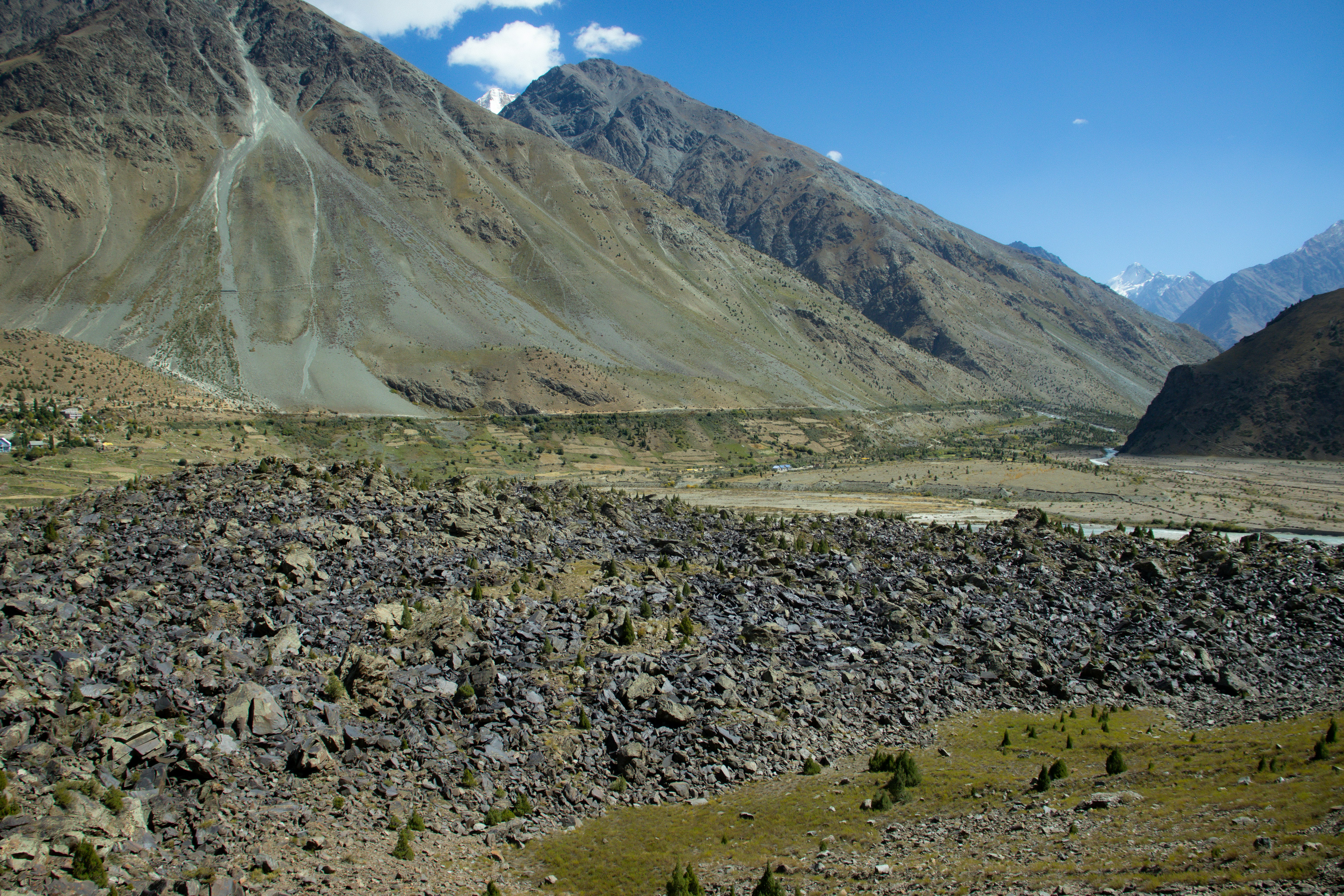 Photo by akshat_jhingran