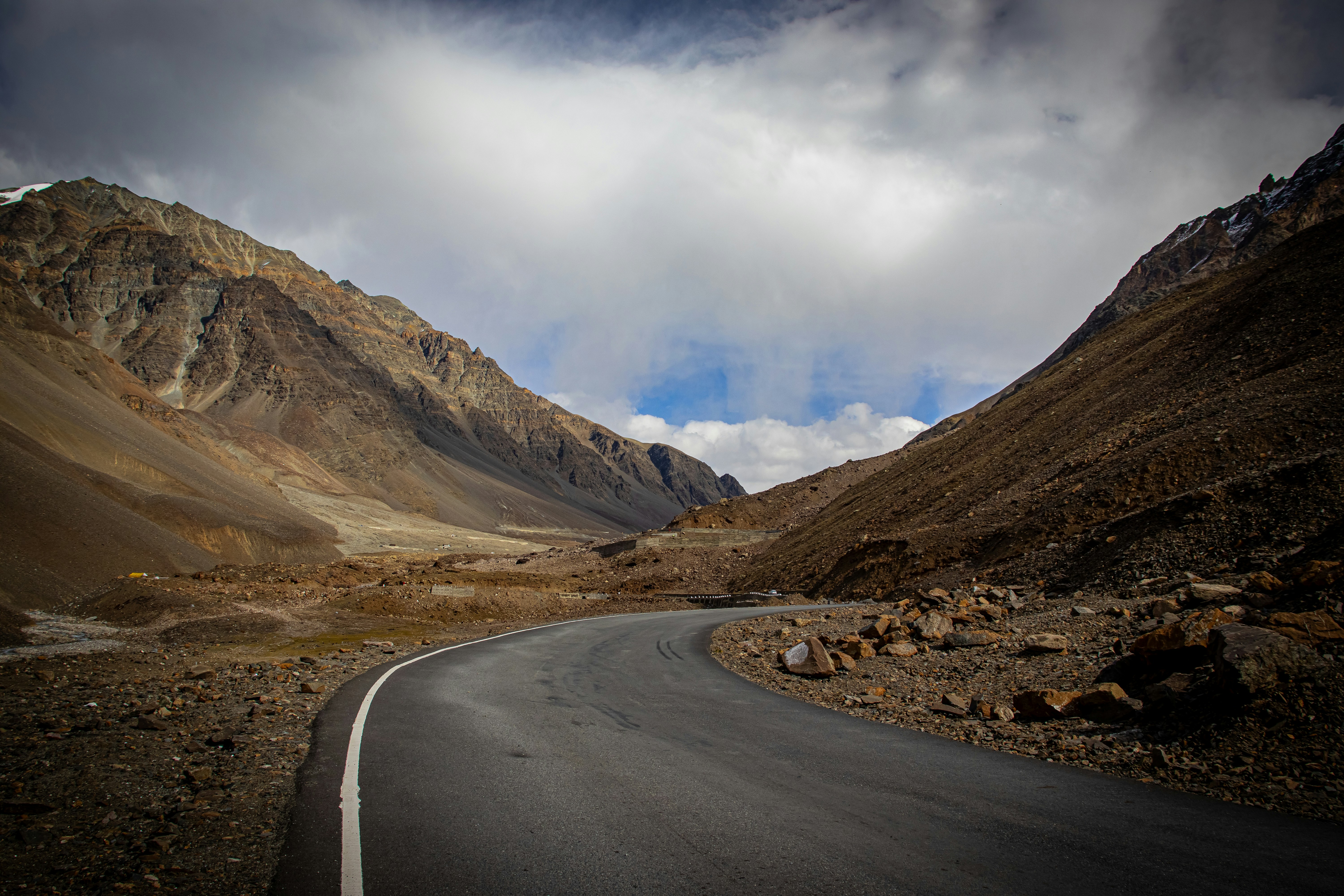 Photo by akshat_jhingran