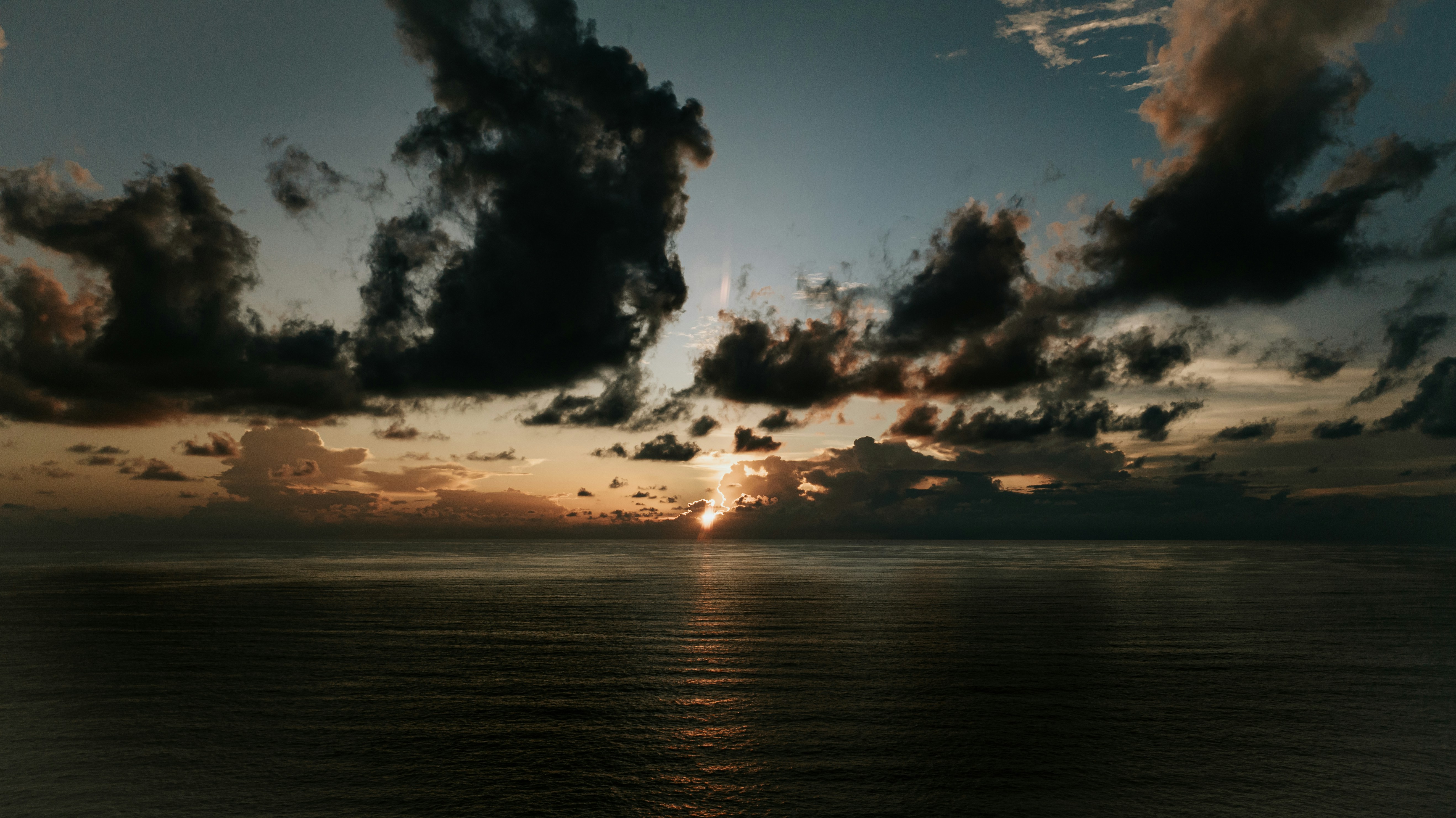 Photo by the_k_production