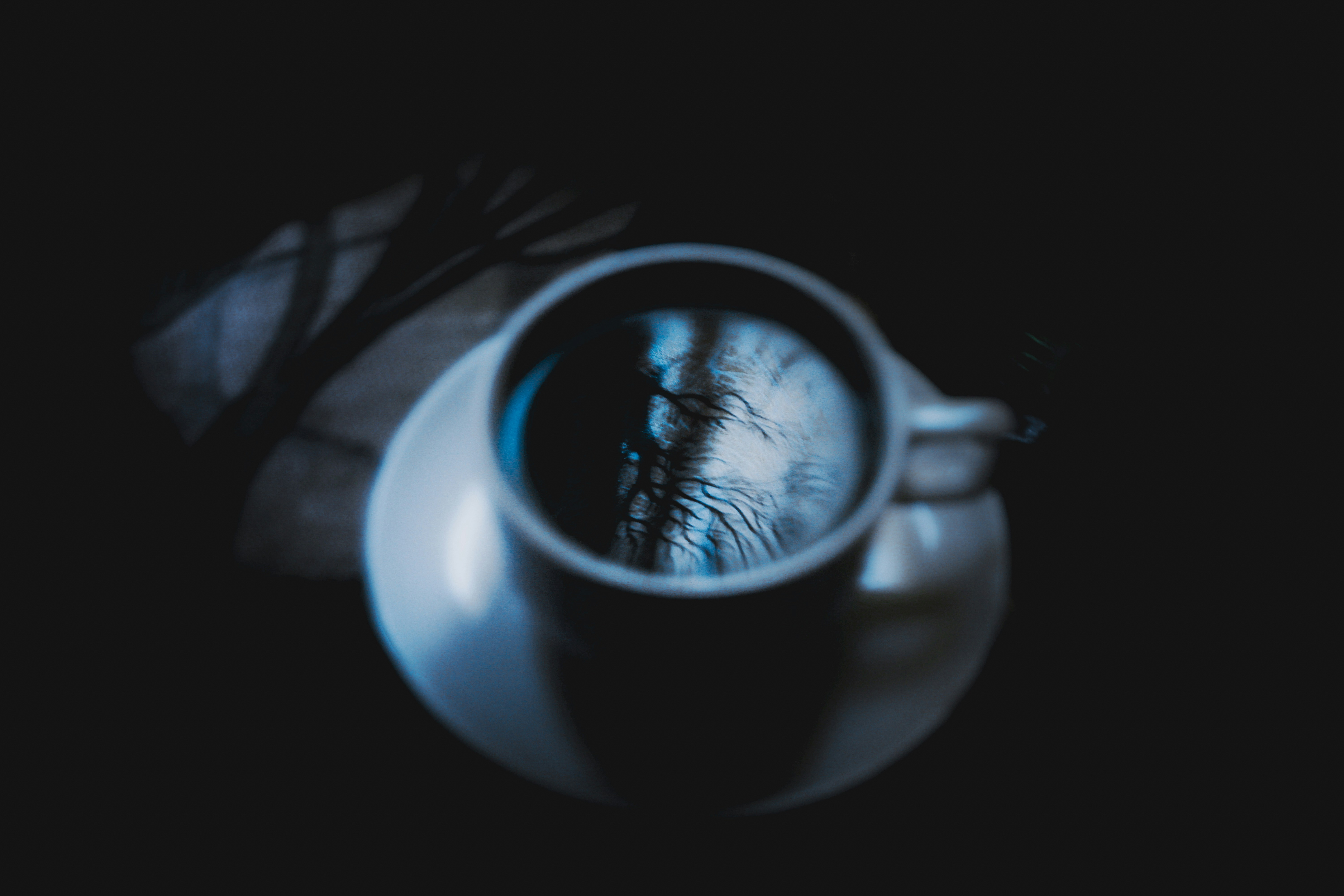 =coffee limit anxiety insomnia health
, ilustrasi artikel Jeda Kafein: Kenapa Anda Perlu Membatasi Konsumsi Kopi Harian (Panduan Lengkap) 3