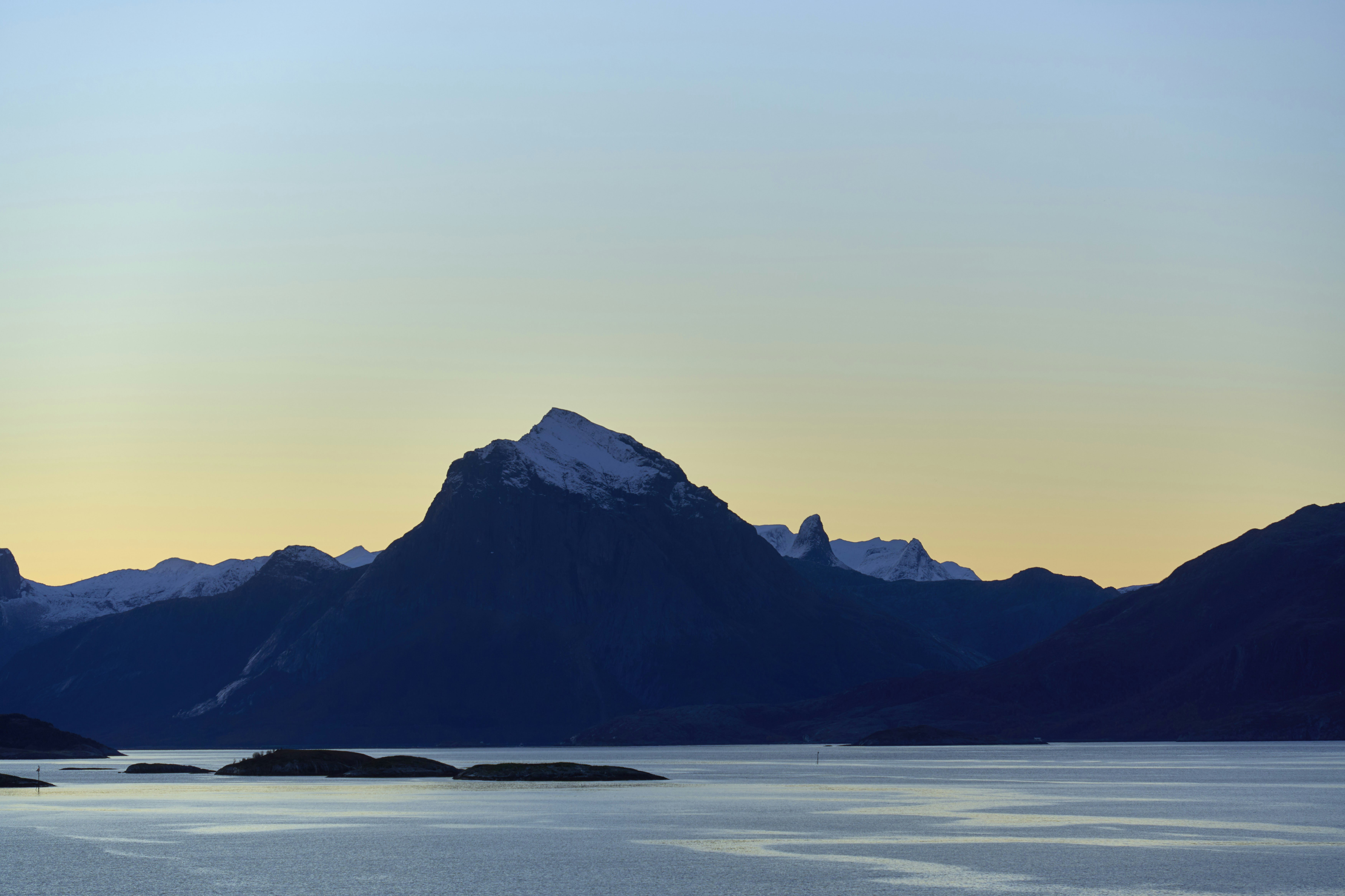 Photo by wolfgang_hasselmann