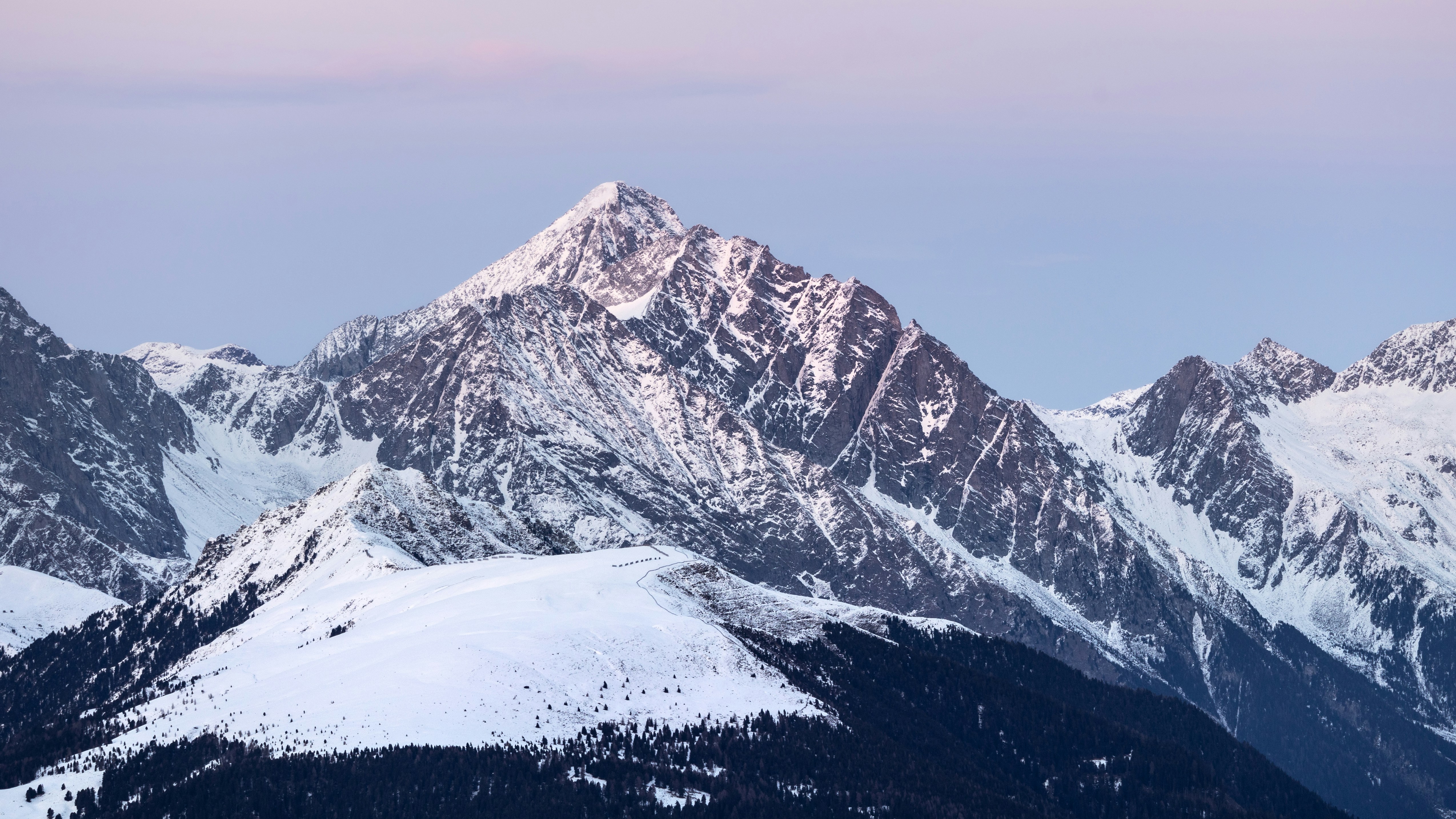 Photo by marekpiwnicki