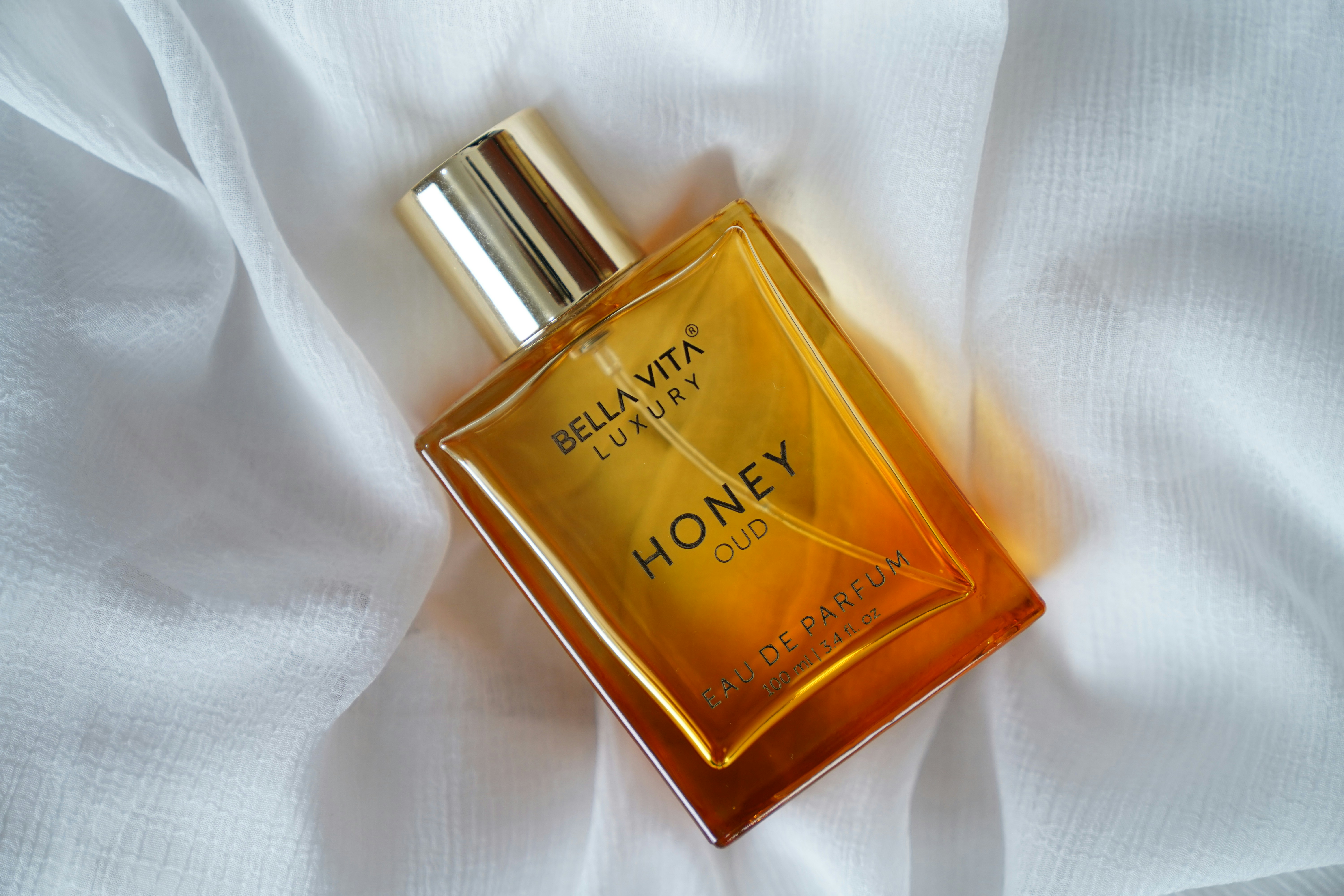 Honey Oud perfume