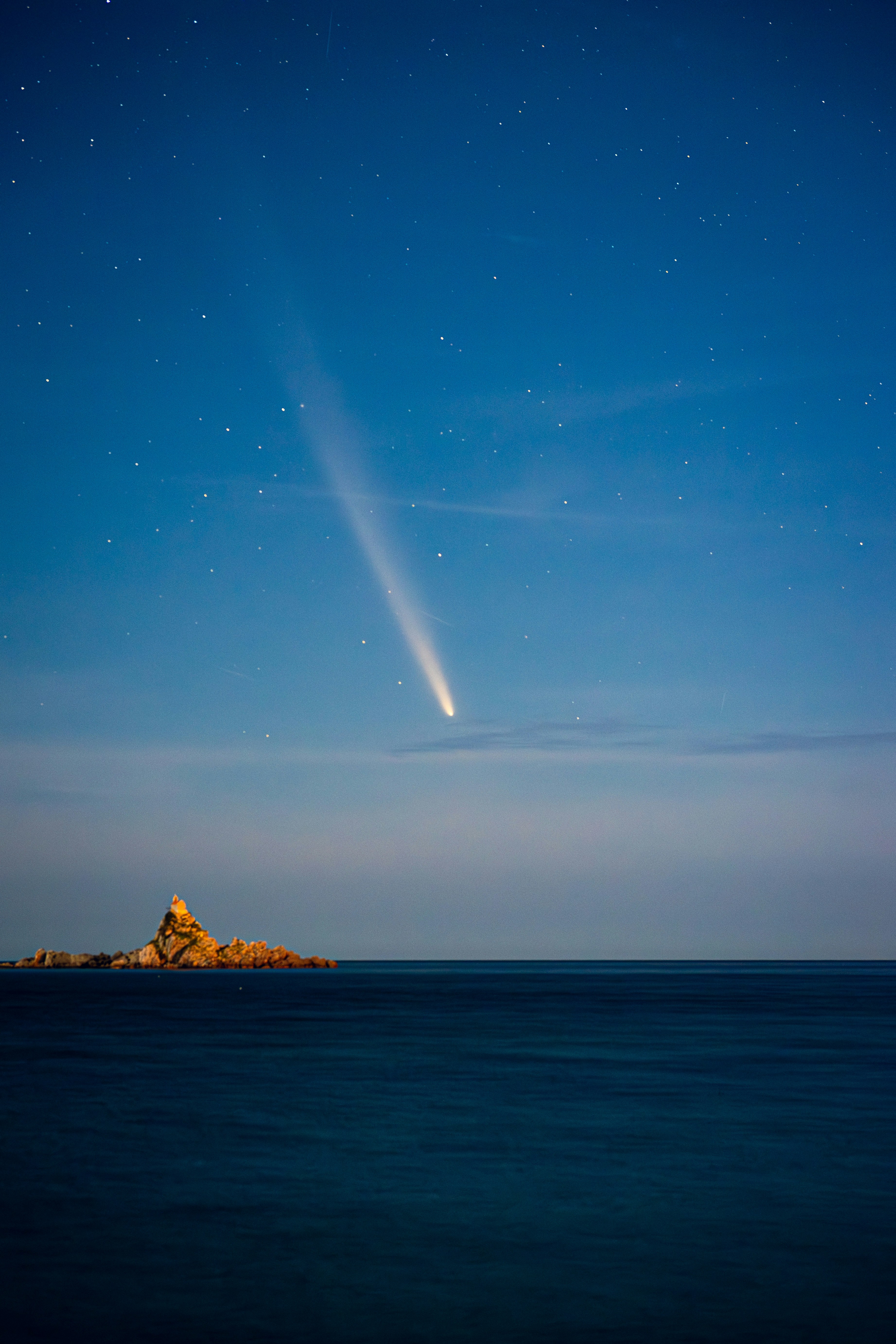 When your AI browser becomes your enemy: the Comet security disaster